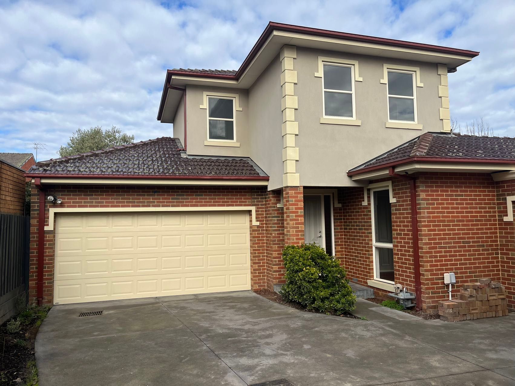 2/18 Jurang Street — photo from Ray White Balwyn