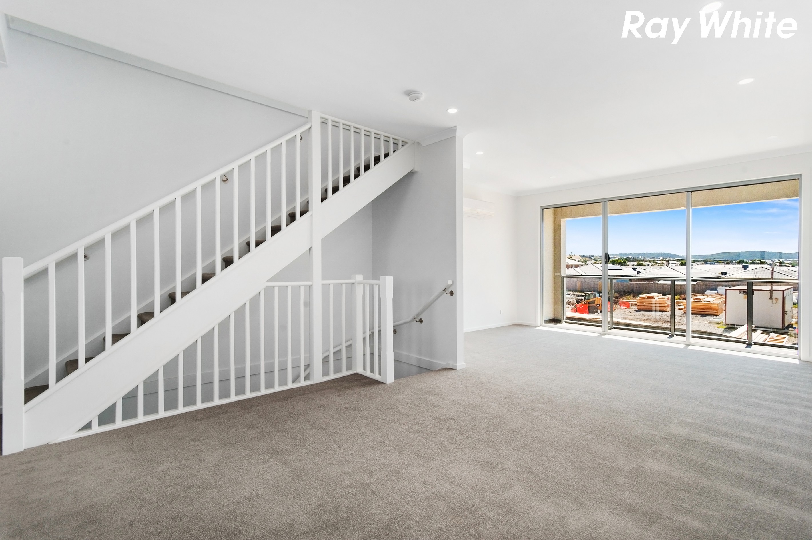 6 Topal Drive, Officer, VIC 3809