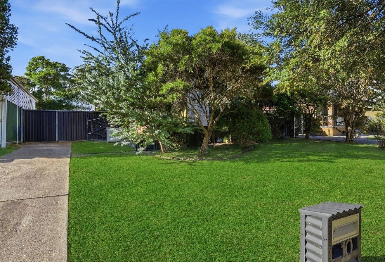 10 Bulolo Drive, Whalan, NSW 2770