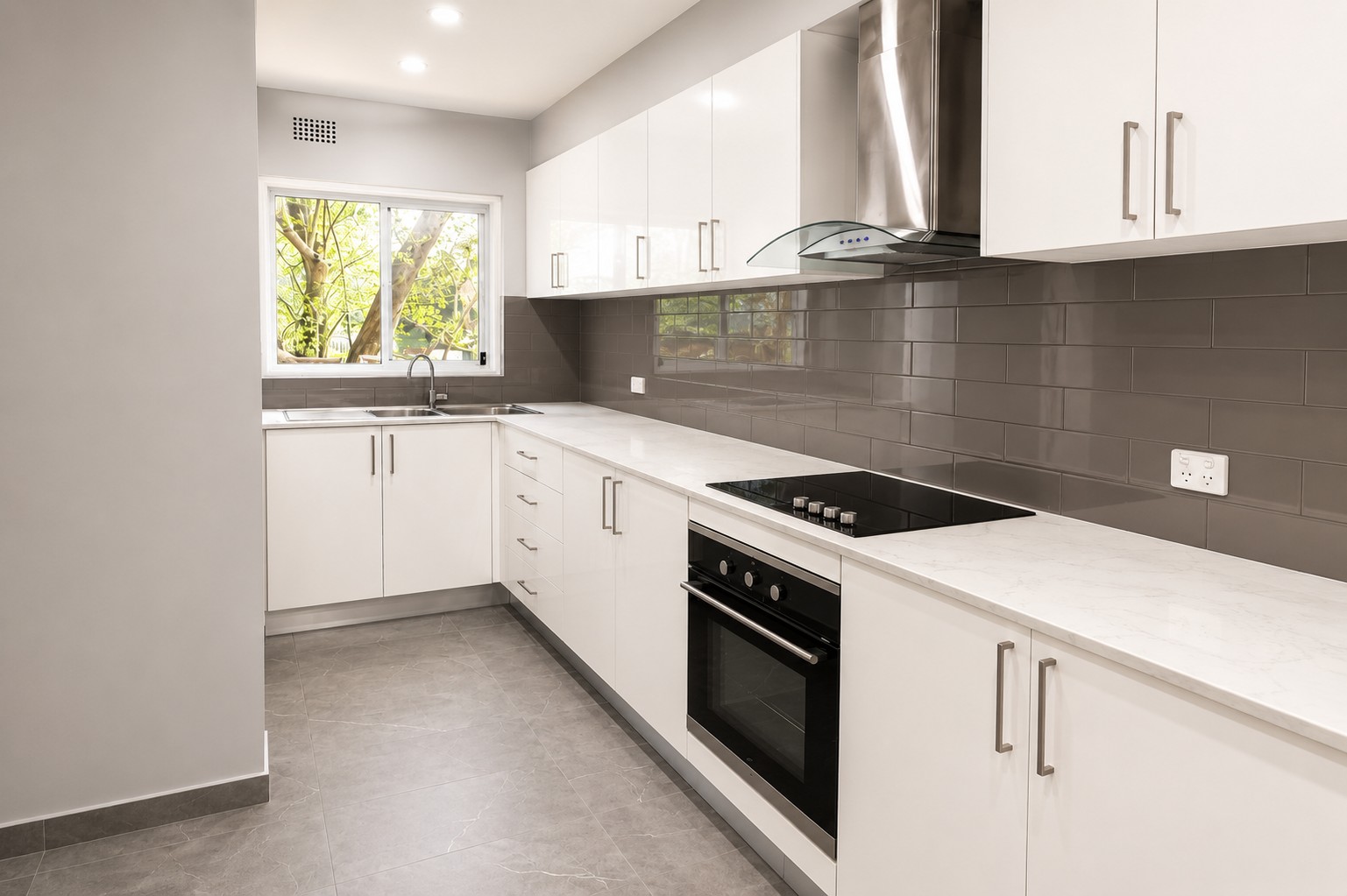 1/15 St Albans Road, Kingsgrove, NSW 2208