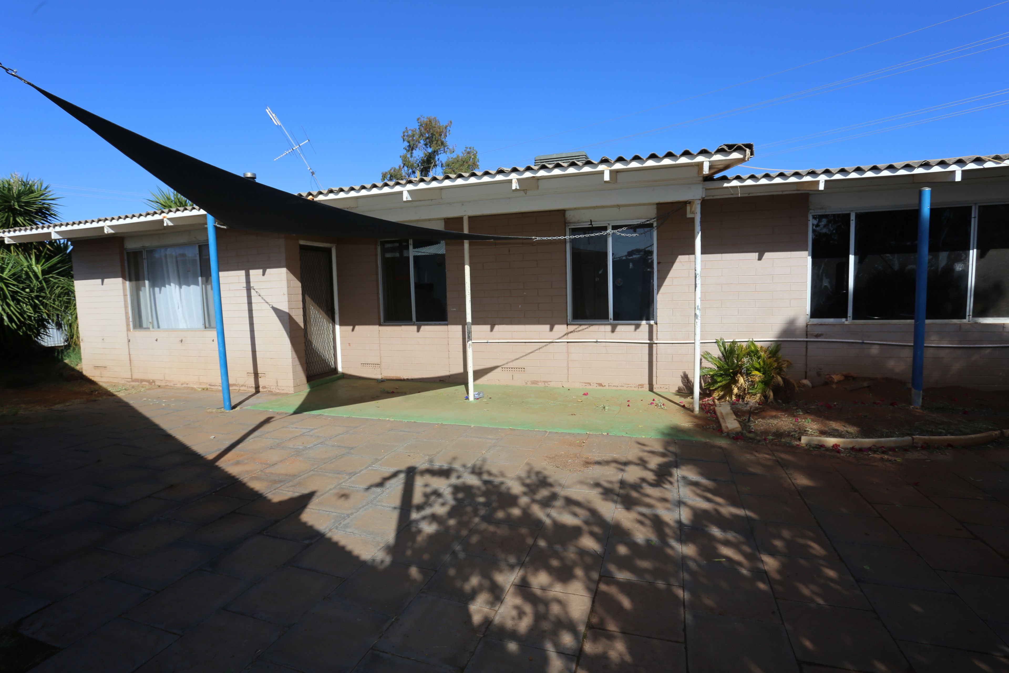 6 Hopbush Street, Kambalda West, WA 6442