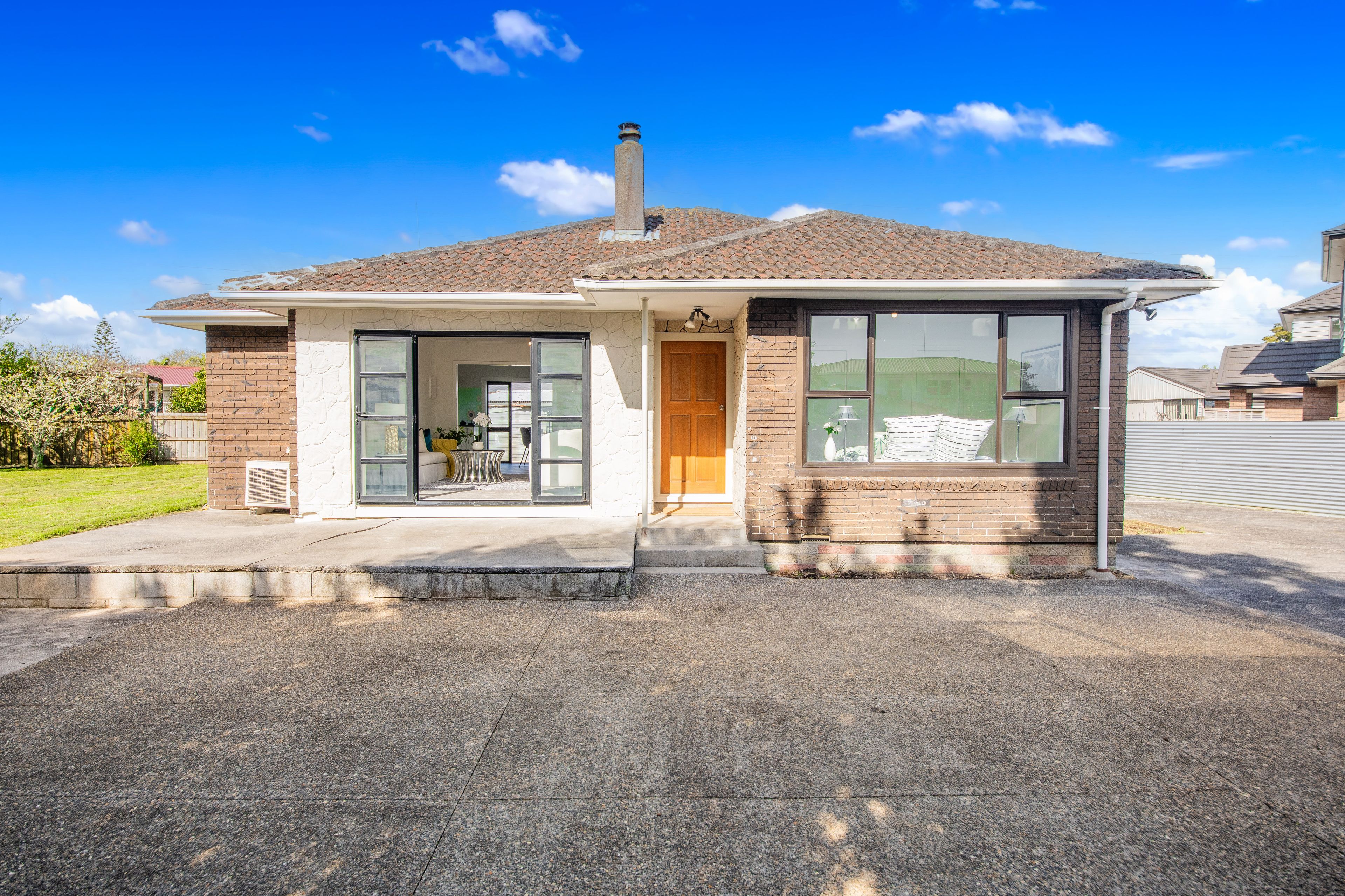 48 Edgewater Drive, Pakuranga, Manukau City