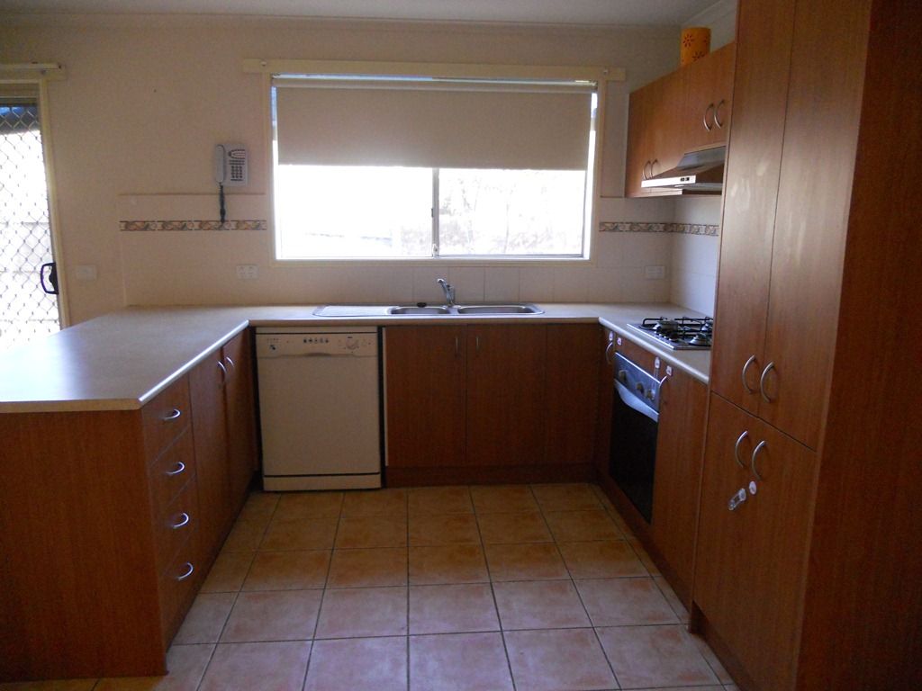 3A Kells Close, Cranbourne East, VIC 3977