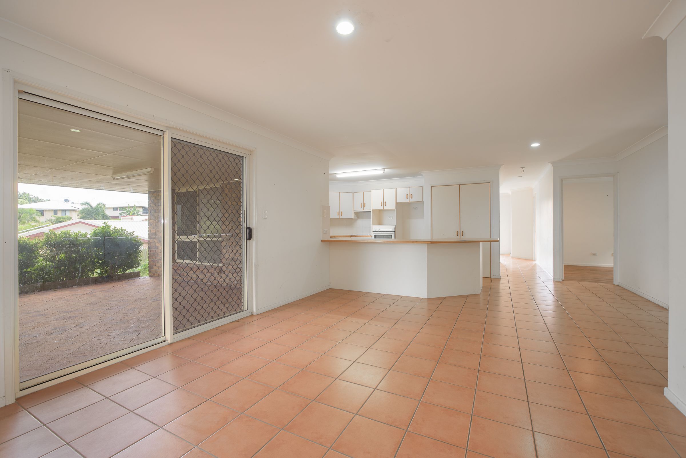 4 Llewellyn Close, Clinton, QLD 4680
