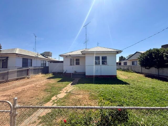 19 Mudal Street — photo from Ray White Rural Dubbo