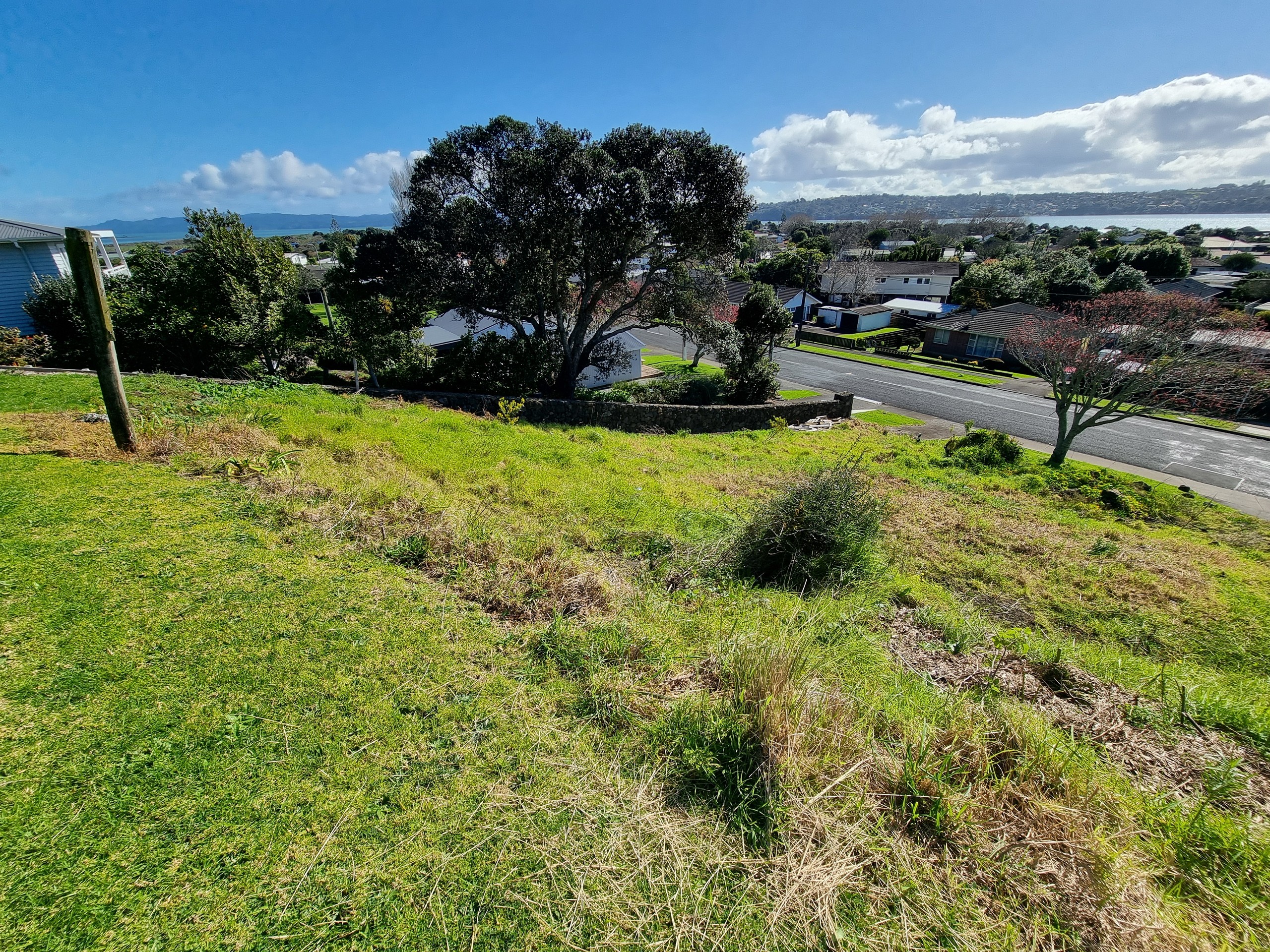 87 Taylor Road, Mangere Bridge, Manukau City