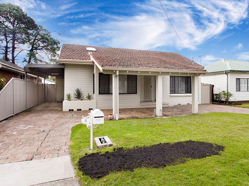 5 Cooper Street, Engadine, NSW 2233