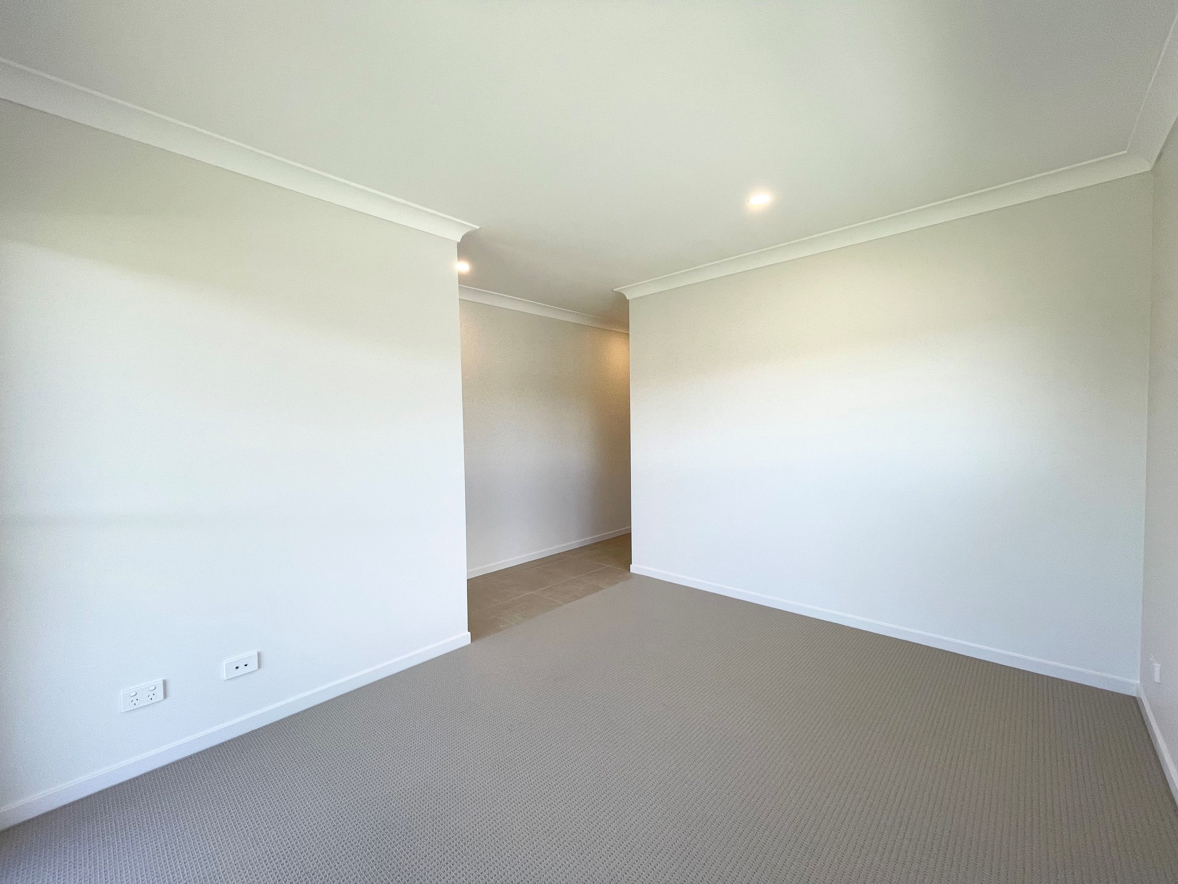 11 Barley Street, Park Ridge, QLD 4125