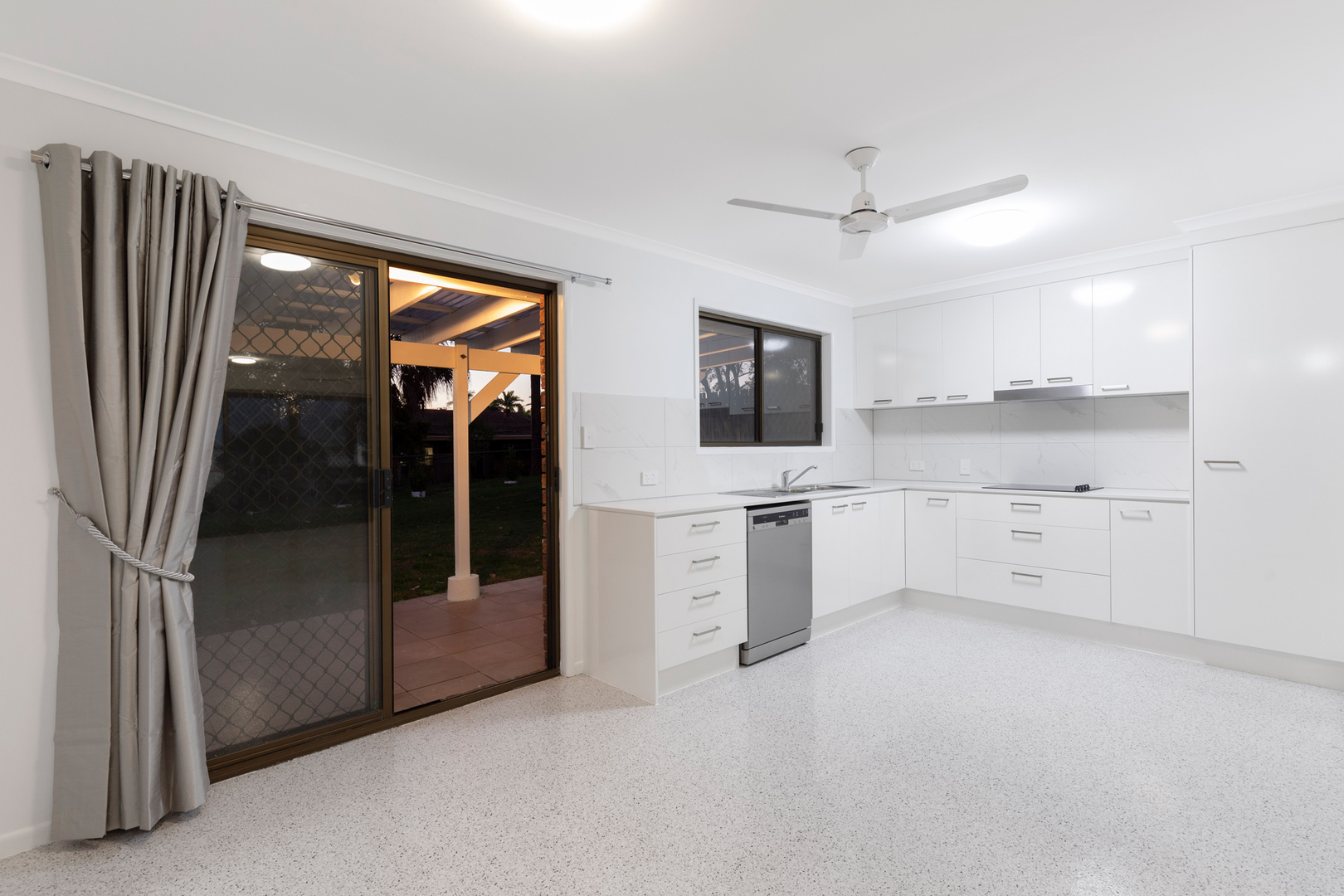 79 Sumners Road, Jamboree Heights, QLD 4074