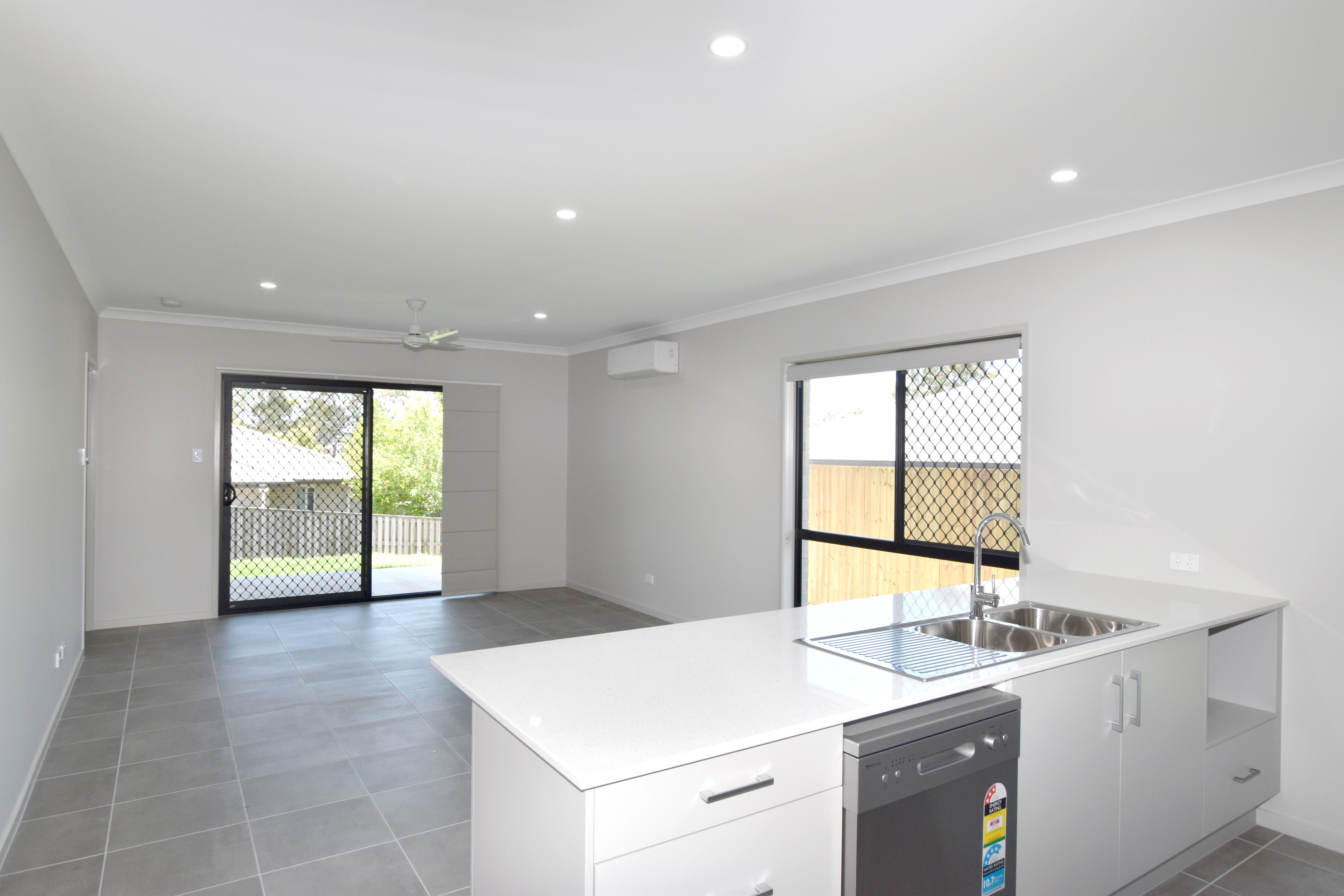 17 Odette Road, Clinton, QLD 4680