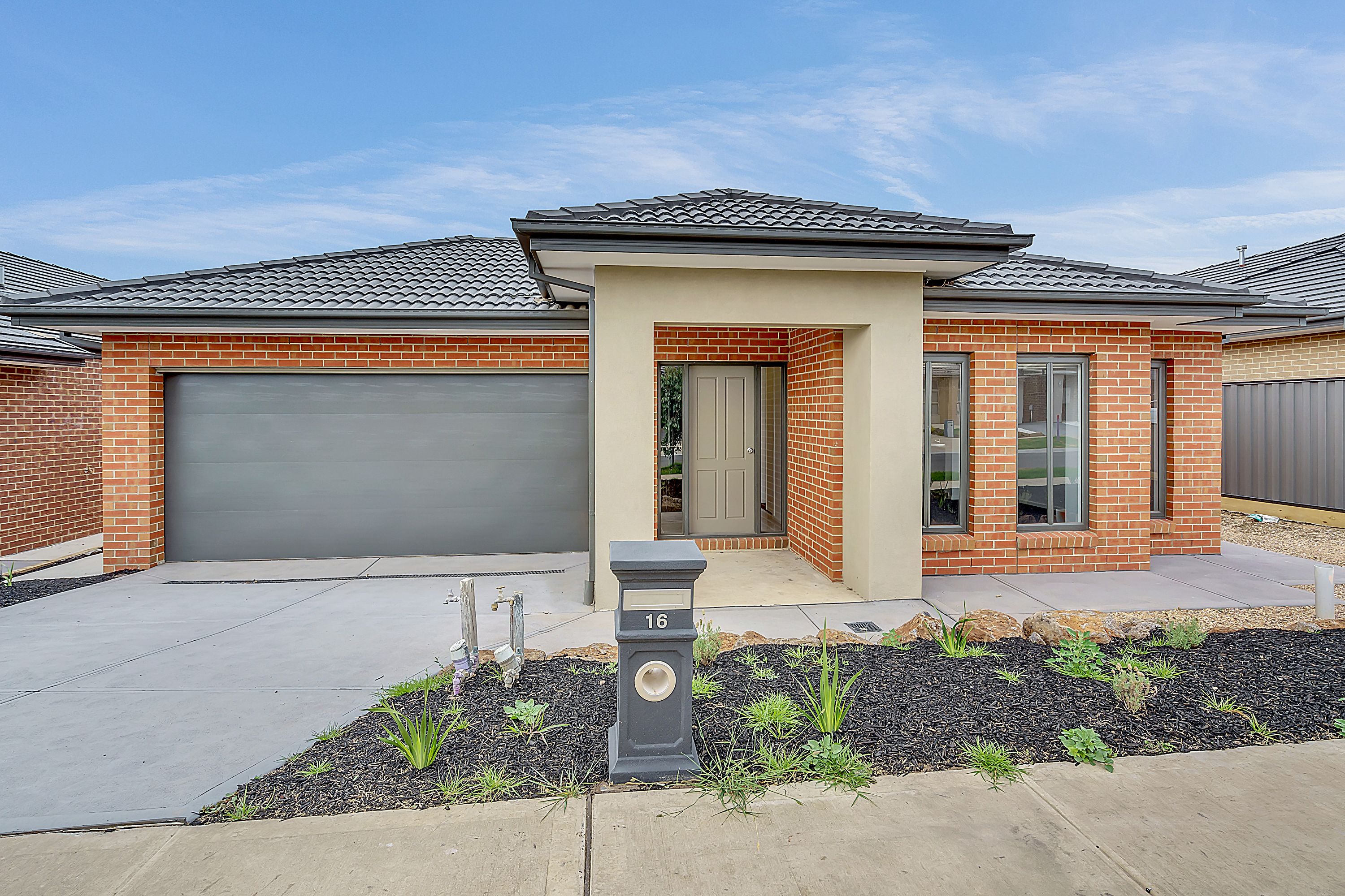 16 Oresund Street, Craigieburn, VIC 3064