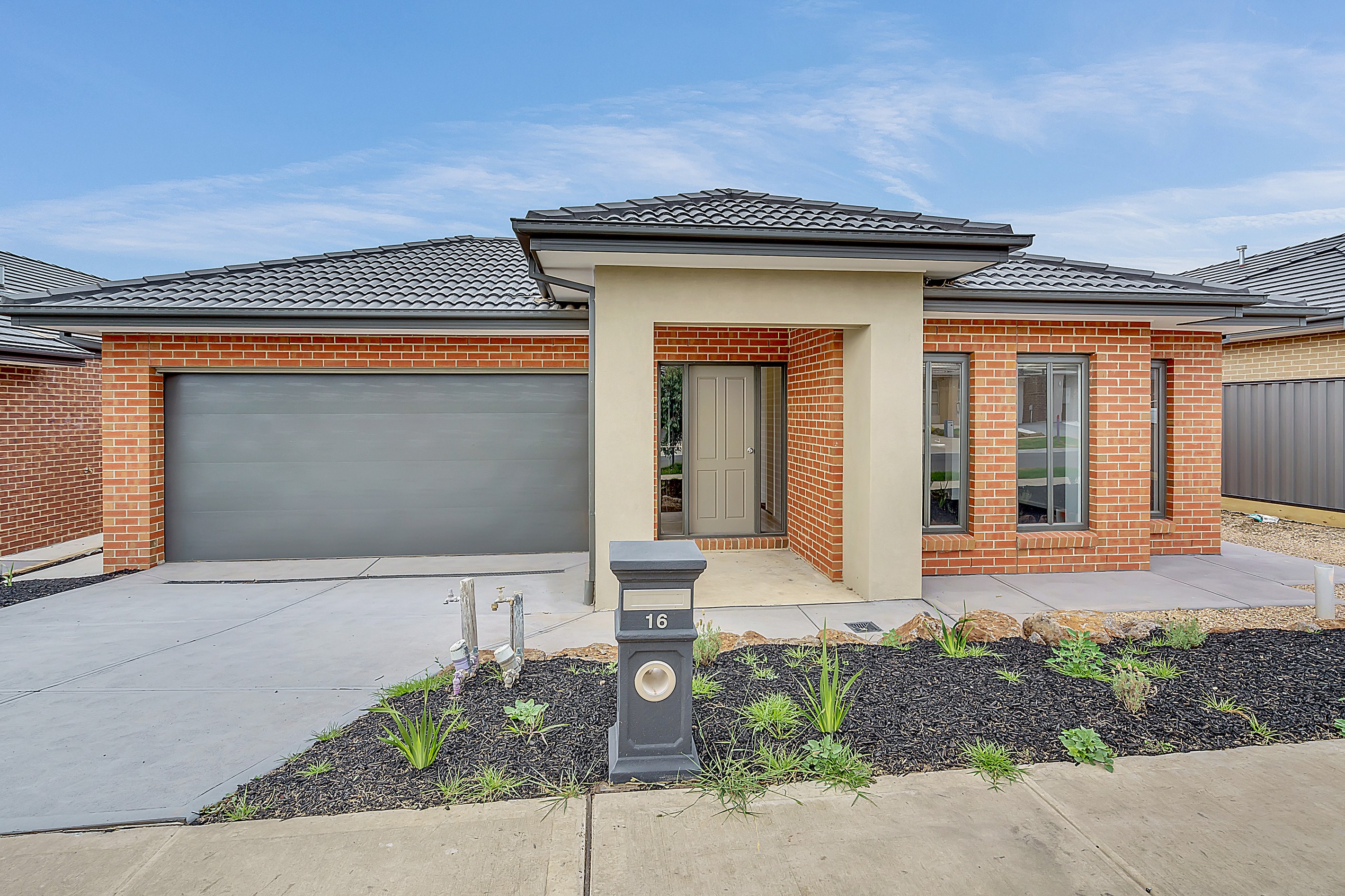 16 Oresund Street, Craigieburn, VIC 3064