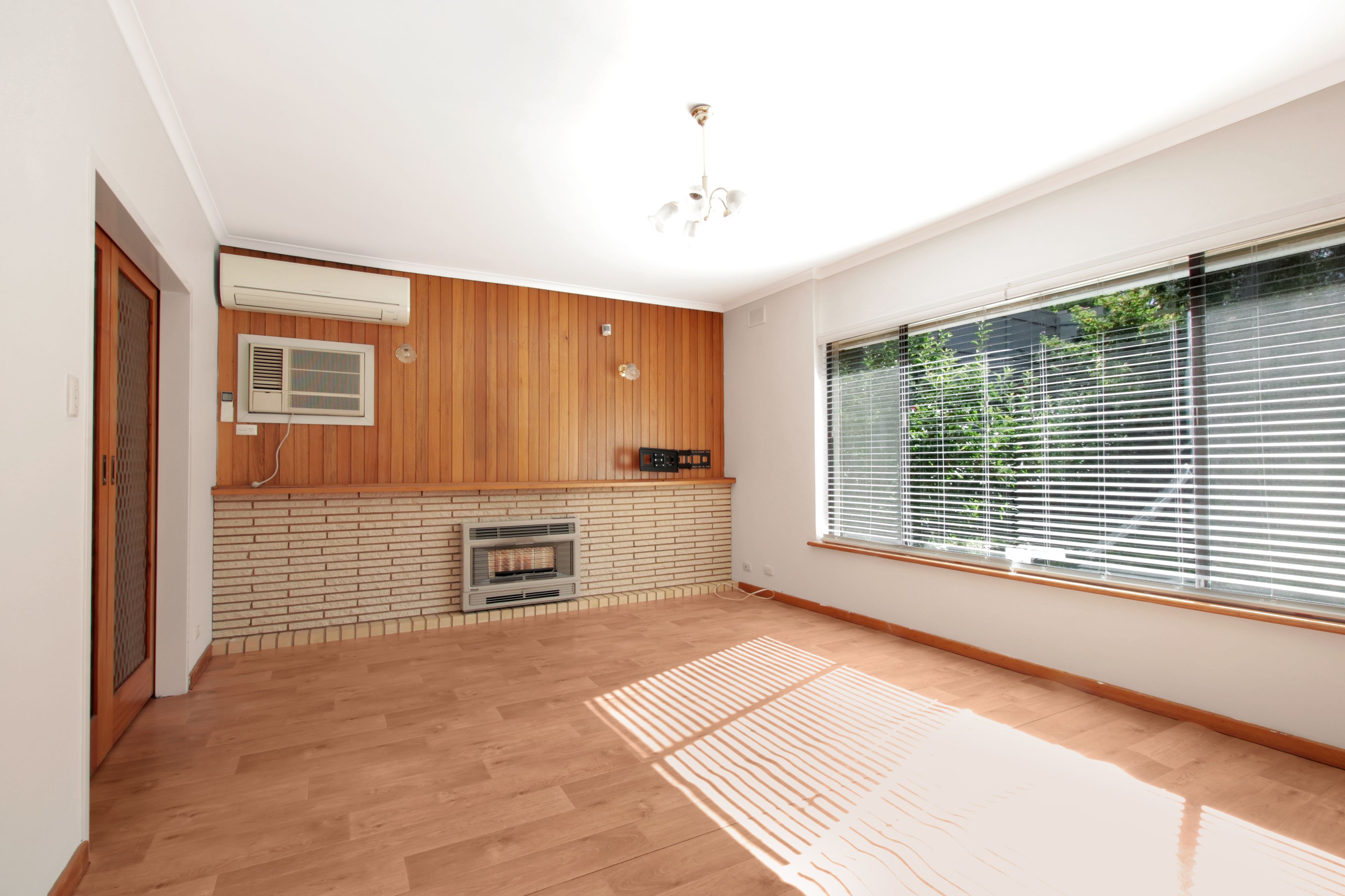 27 Brookvale Road, Windsor Gardens, SA 5087