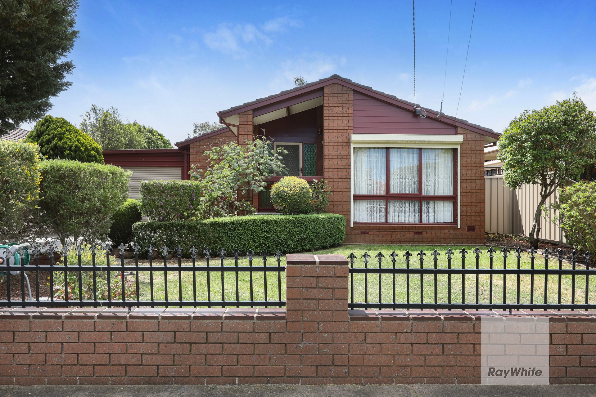 18 Brunton Crescent, Tullamarine, VIC 3043