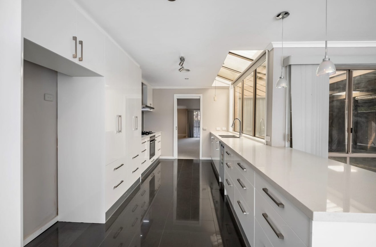 7 Mary Bryant Court, Mill Park, VIC 3082