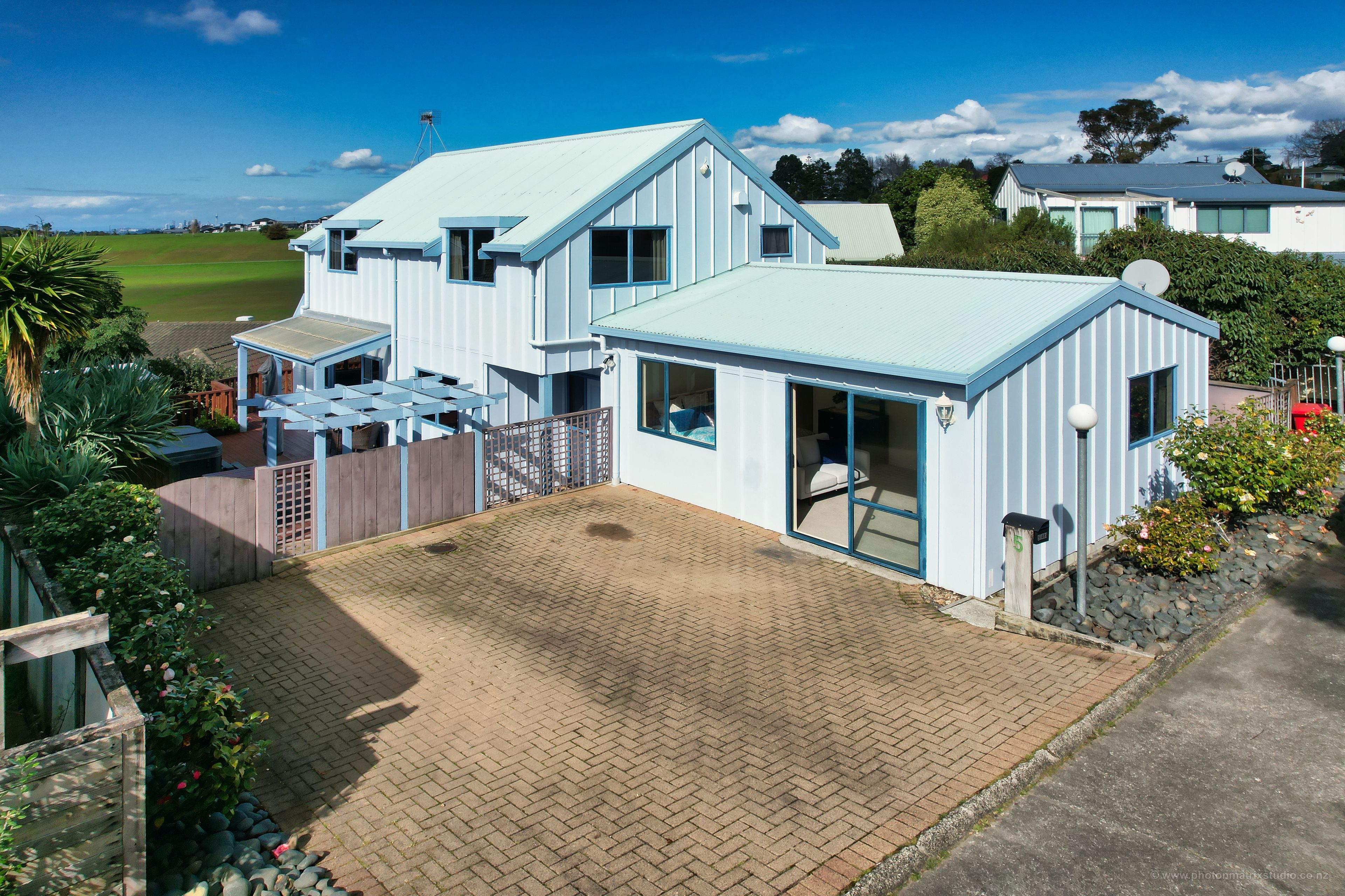 5/485 Don Buck Road, Massey, Waitakere City