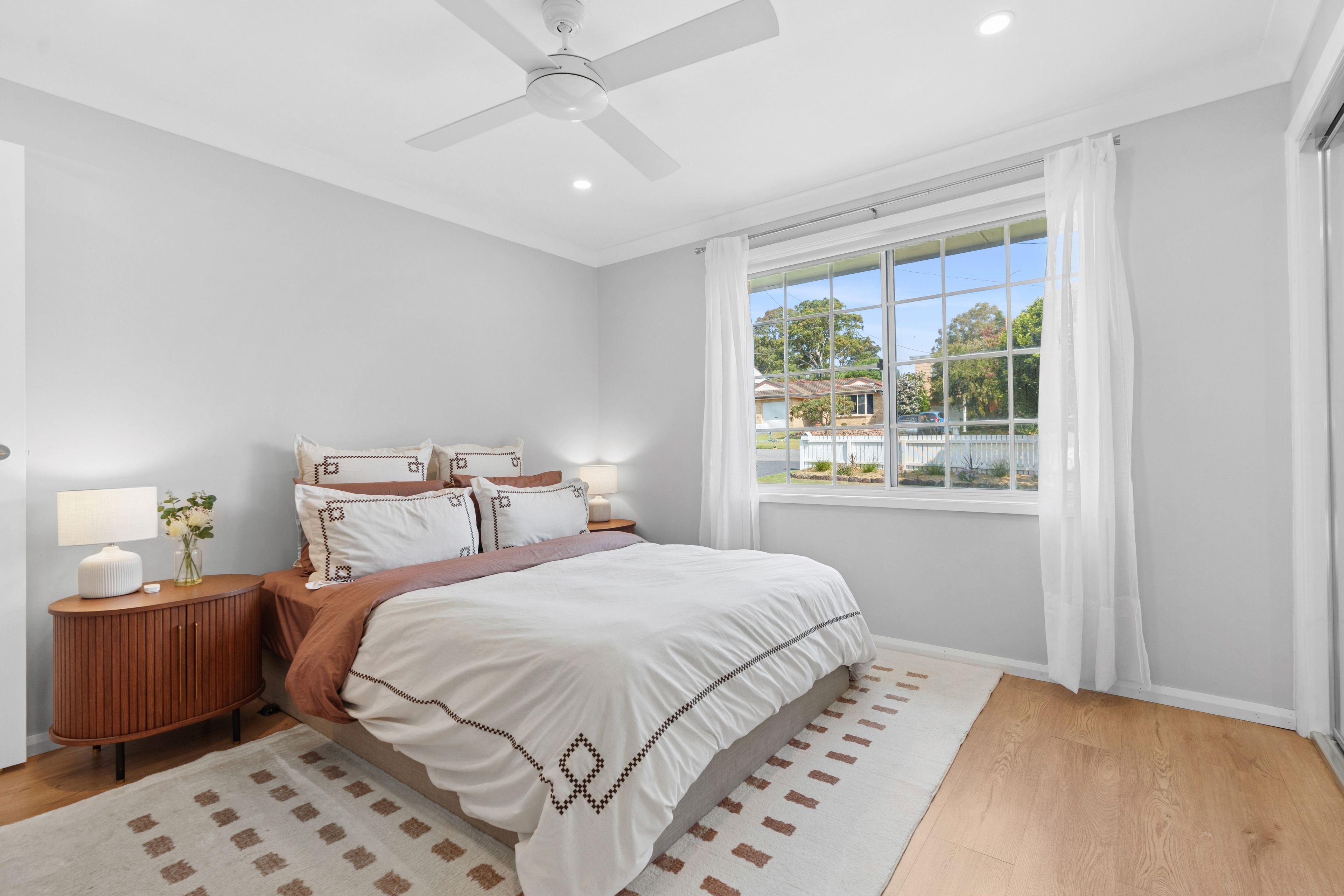 12 Ballarat Avenue — photo 7 of 11
