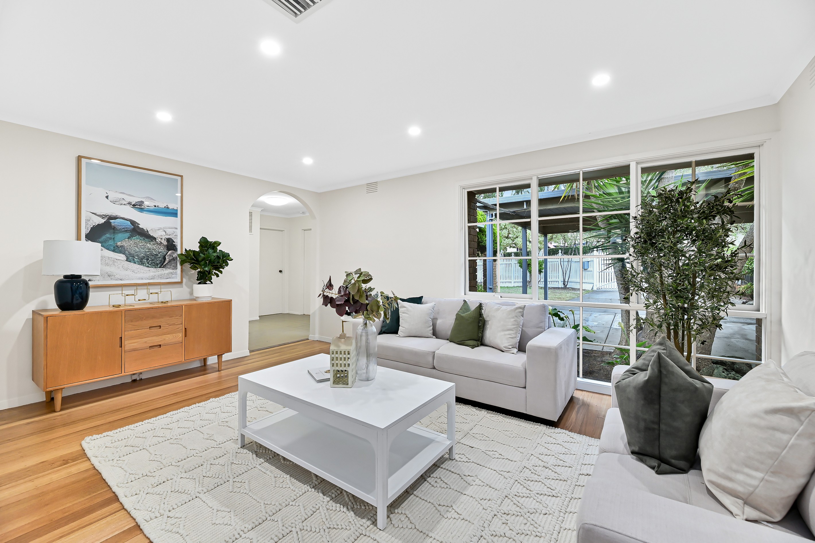 827 Waverley Road, Glen Waverley, VIC 3150