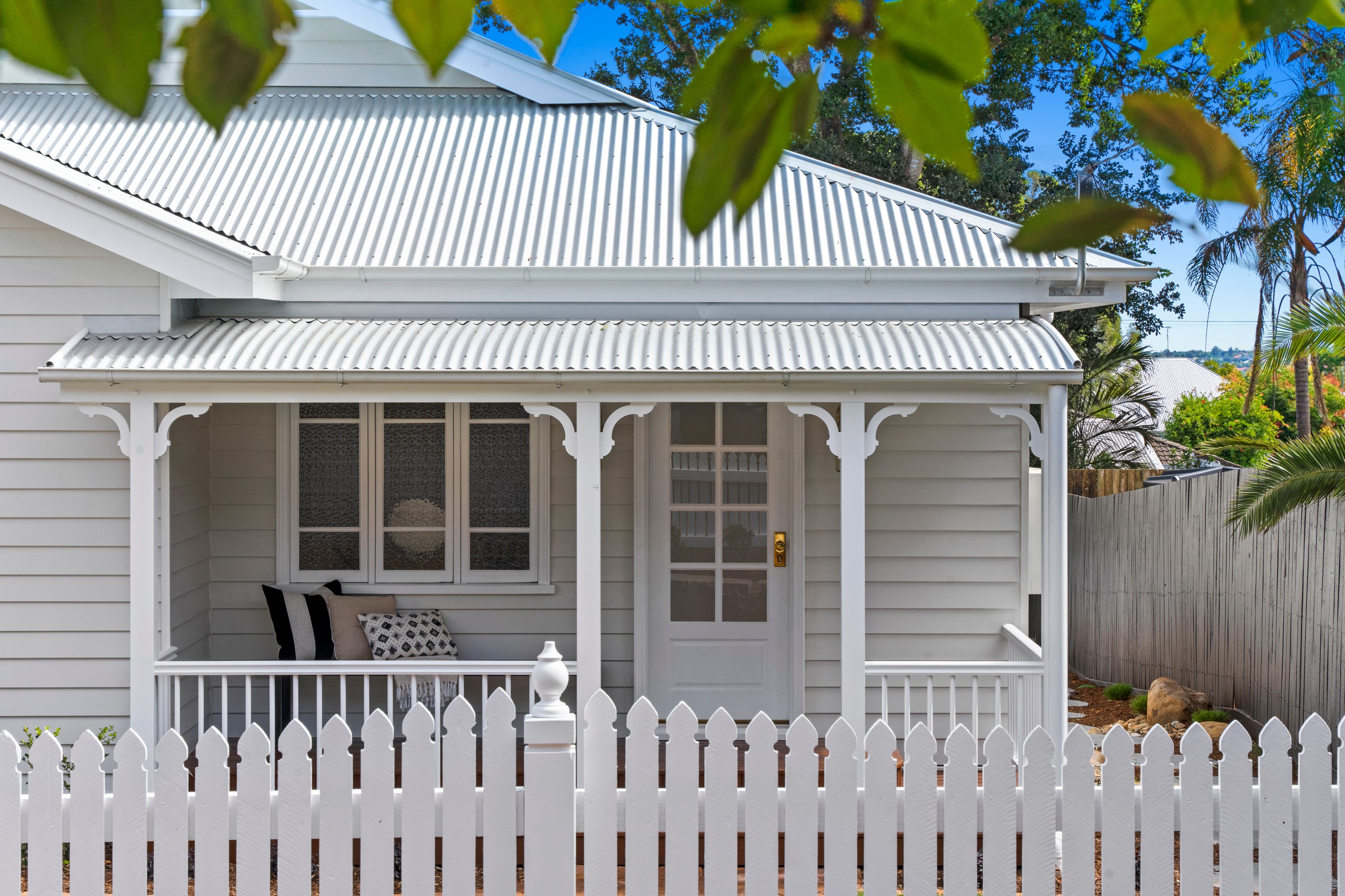 1 St Louis Street, East Toowoomba, QLD 4350