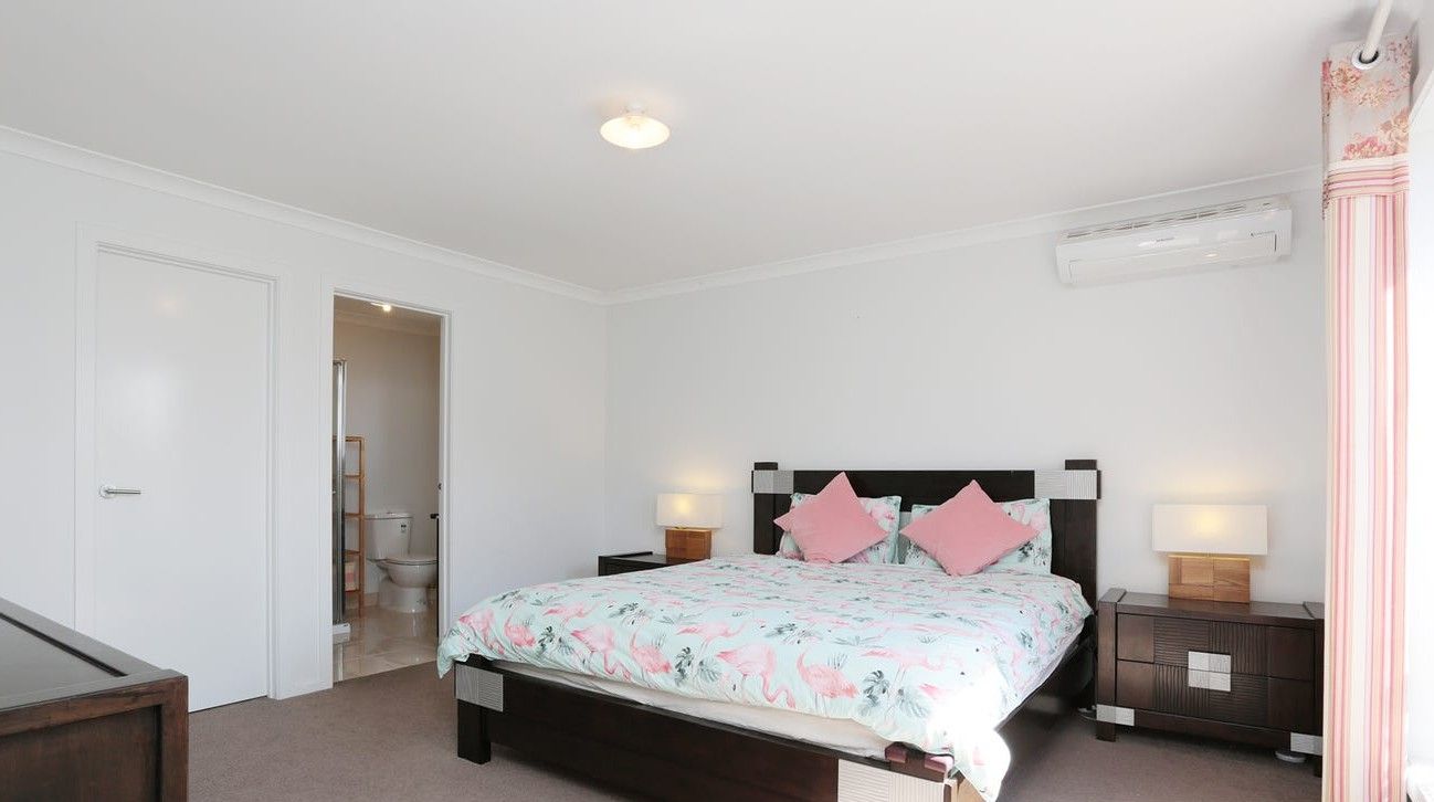 23 Kambah Street — photo 7 of 10