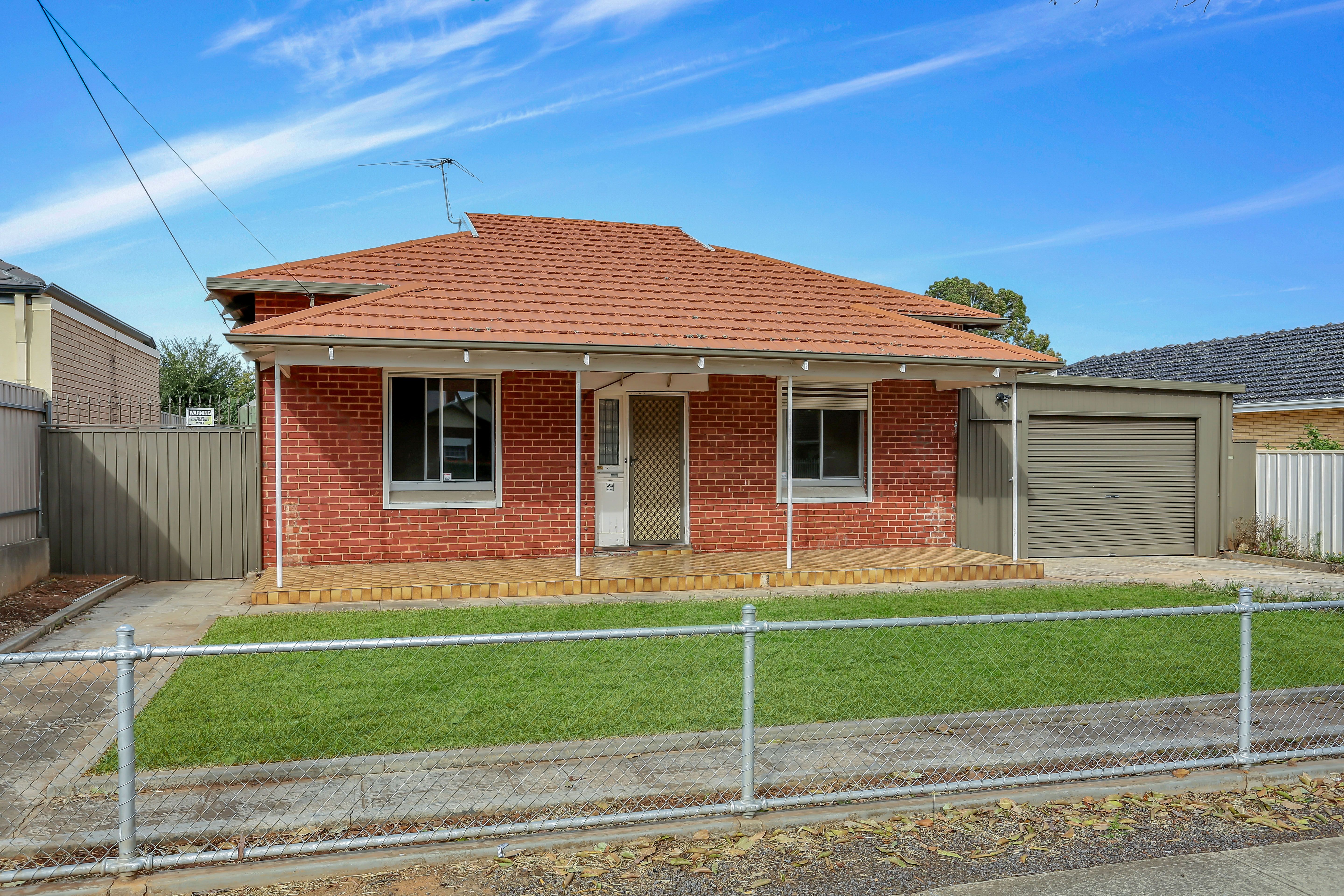2/8 Mawbey Street, Kensington VIC 3031
