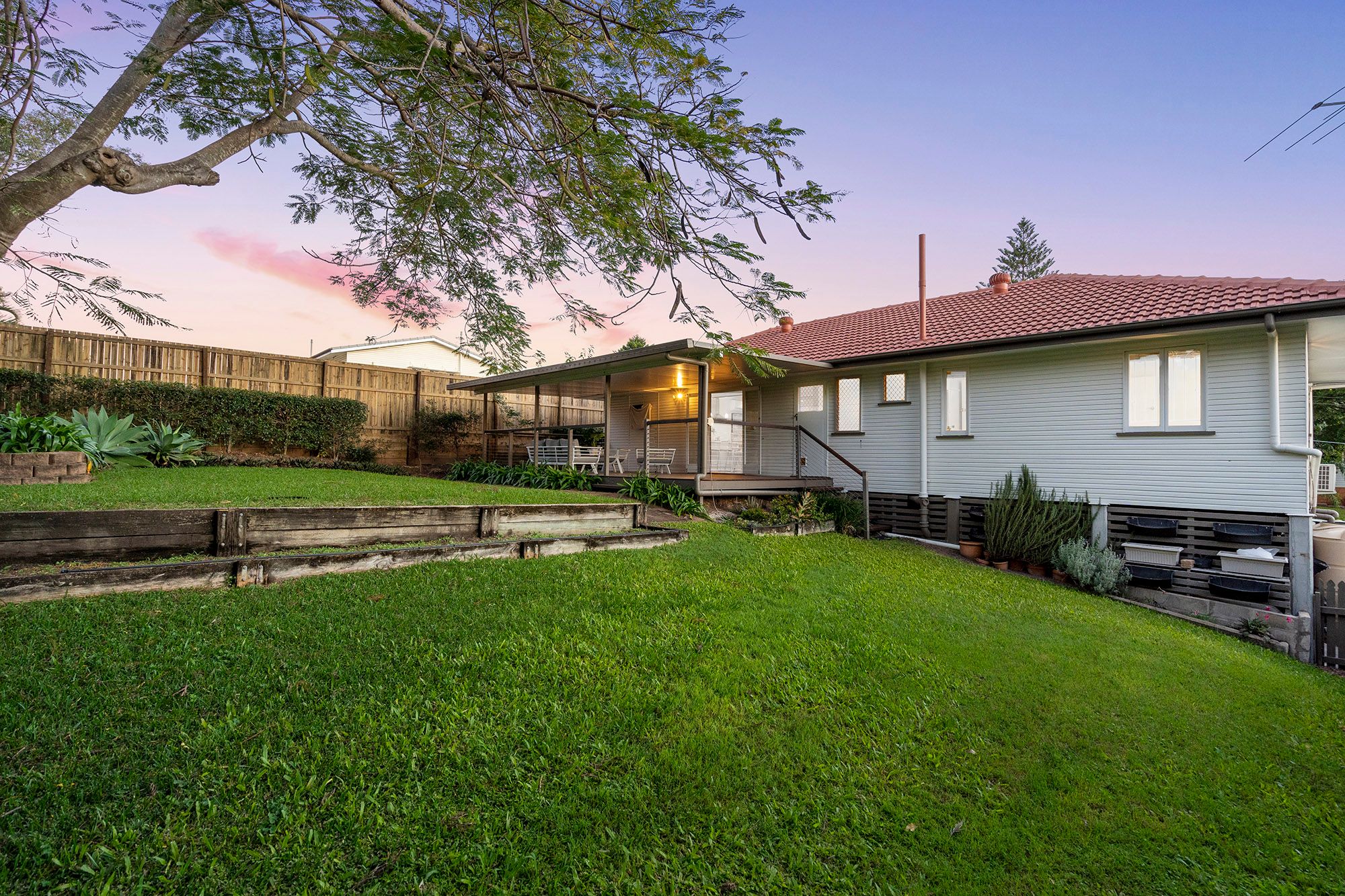 15 Lymm Street, Mount Gravatt East, QLD 4122