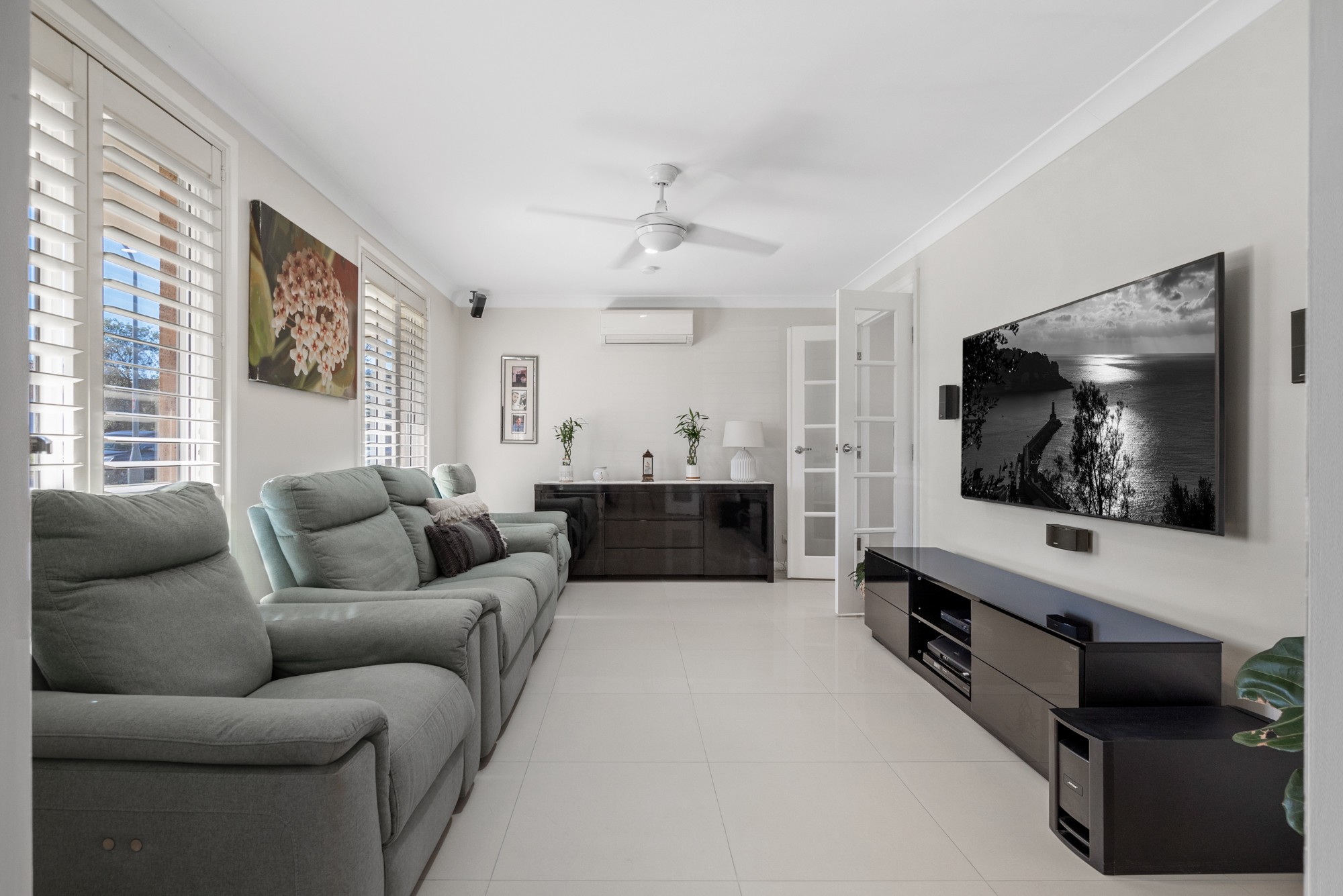 17 Brownlow Place, Ambarvale, NSW 2560