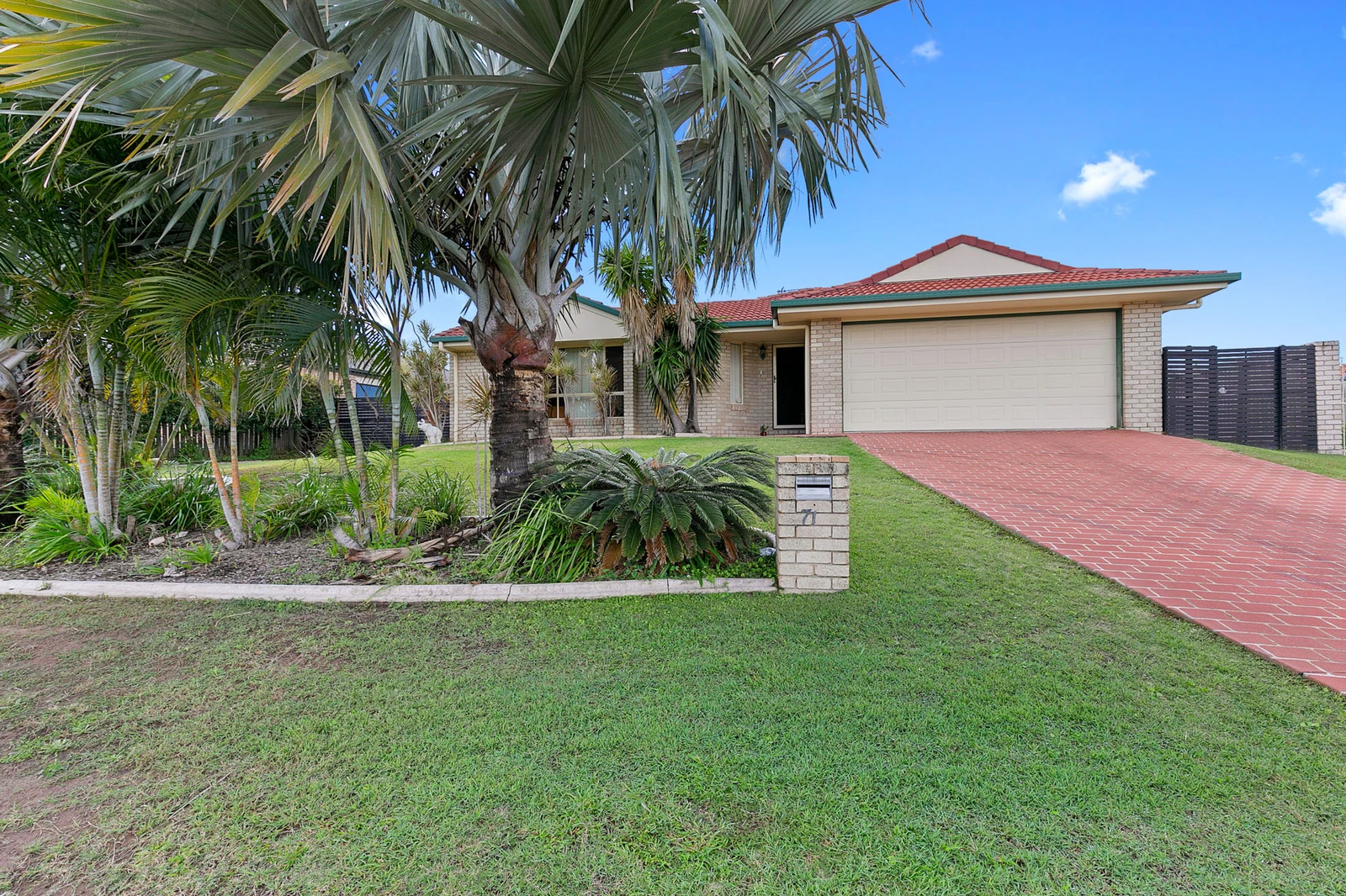 71 St Joseph Drive, Urraween, QLD 4655