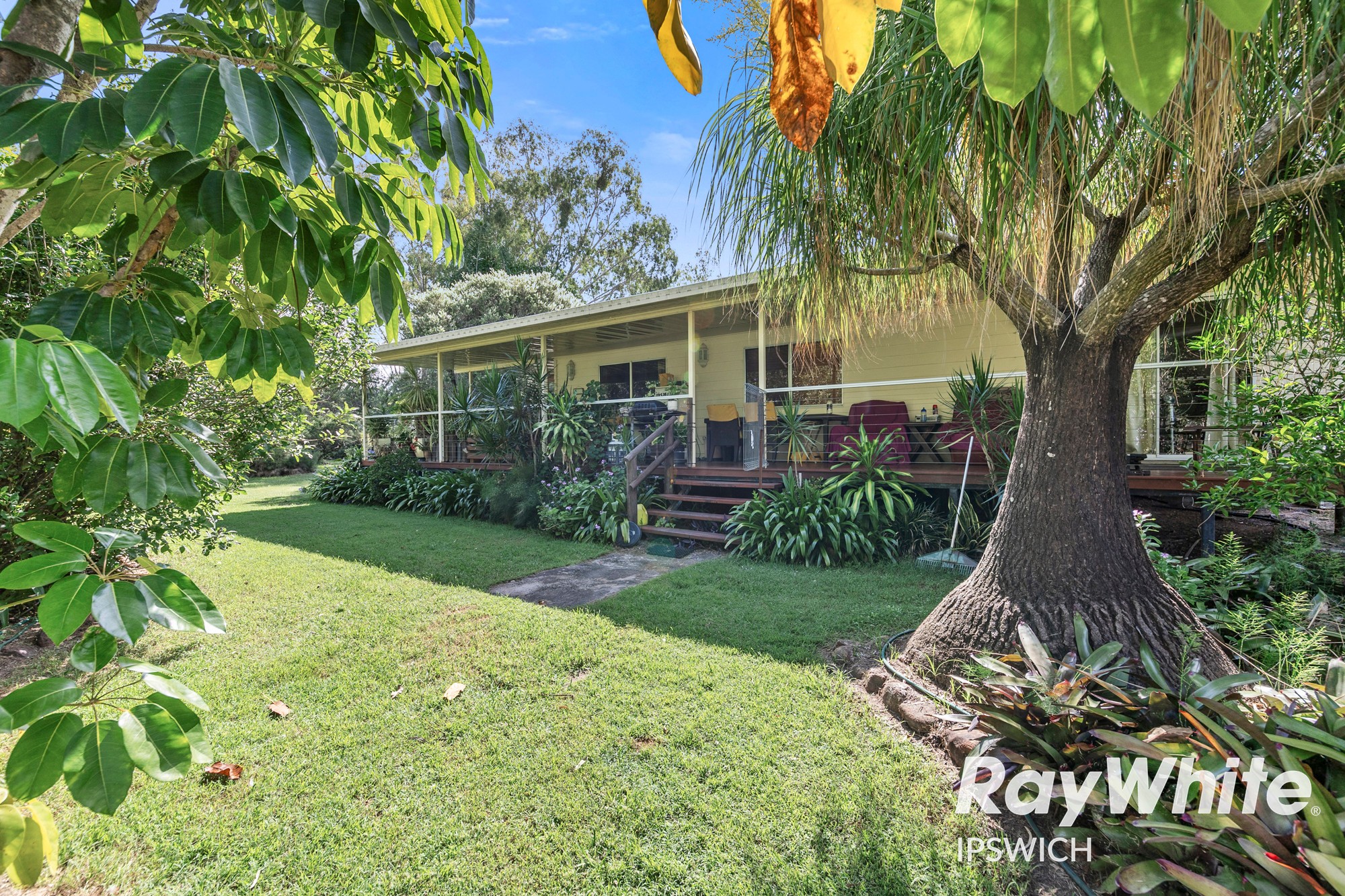 22 Tallaringa Drive, Adare, QLD 4343