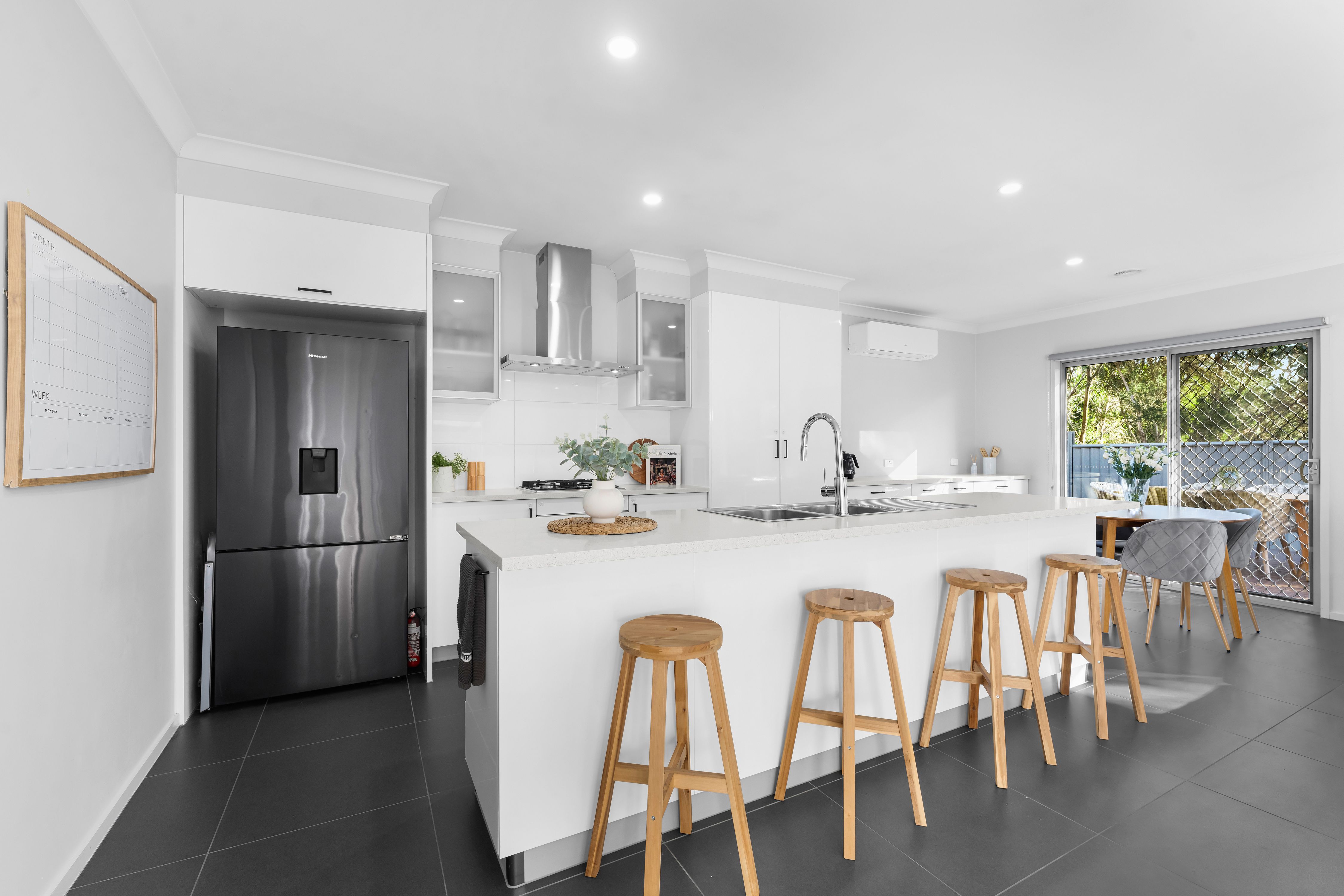 44 Wattlewoods Place — photo 4 of 17