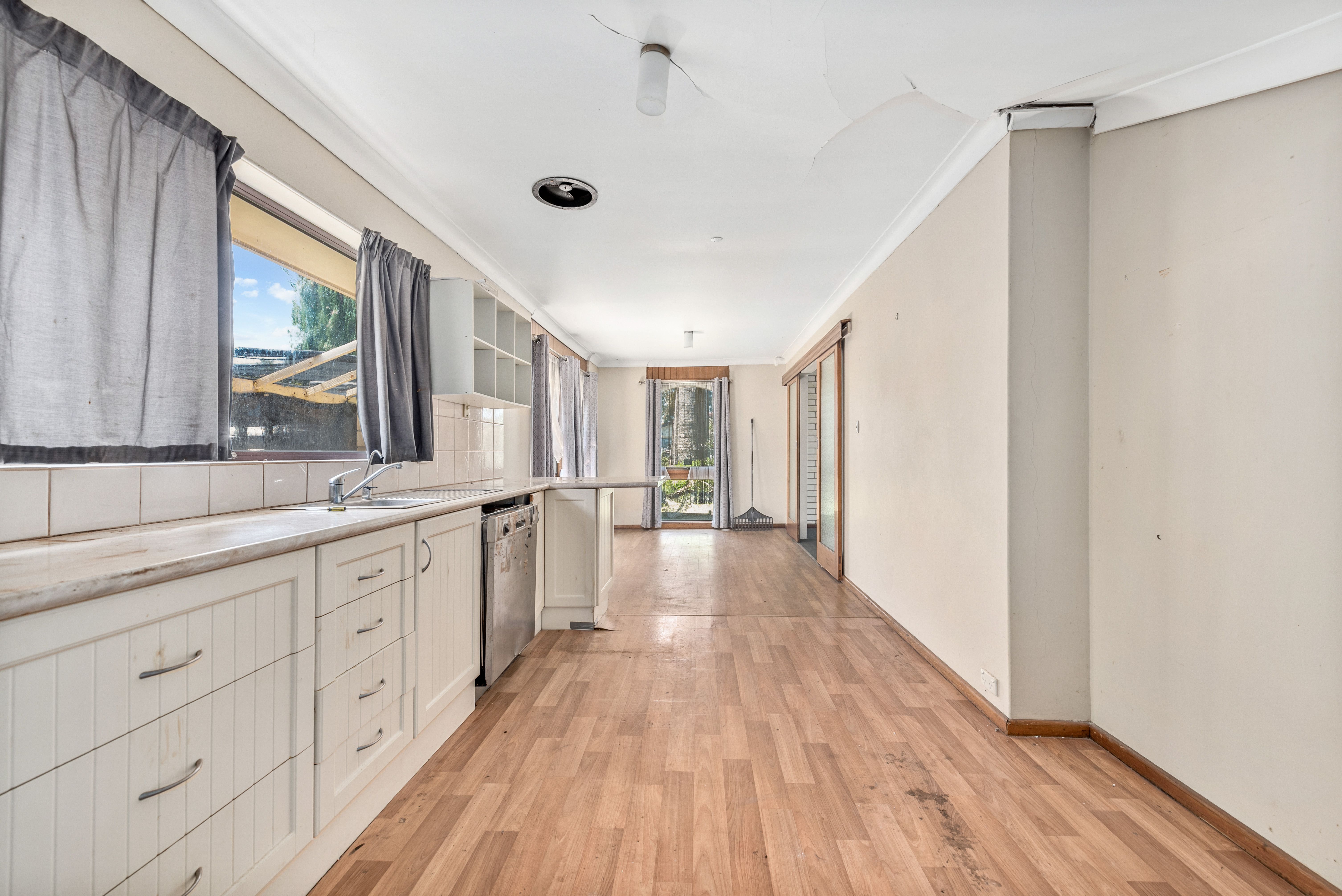 19 Laffers Crescent — photo 6 of 14
