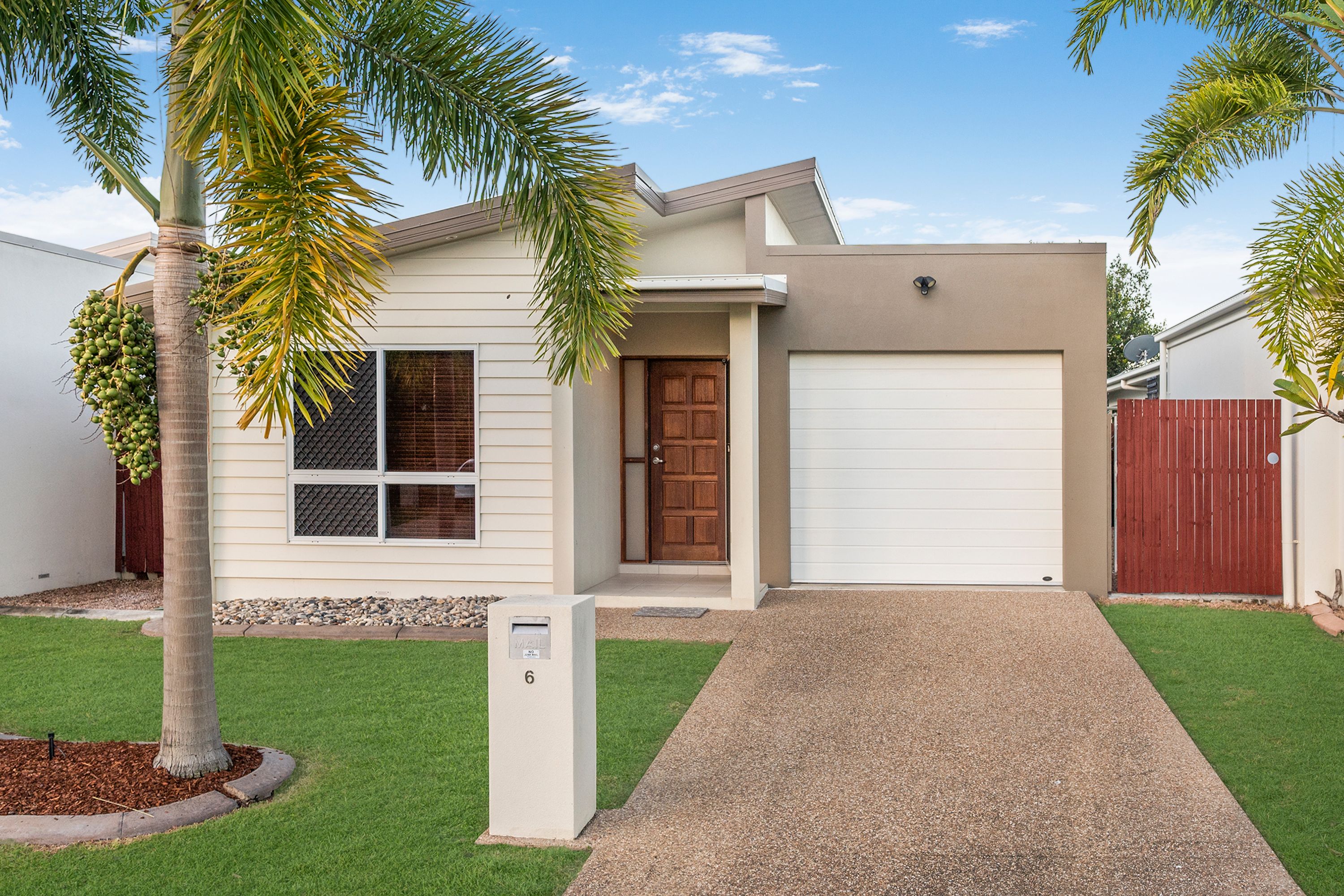 6 Mannikin Way, Bohle Plains QLD 4817