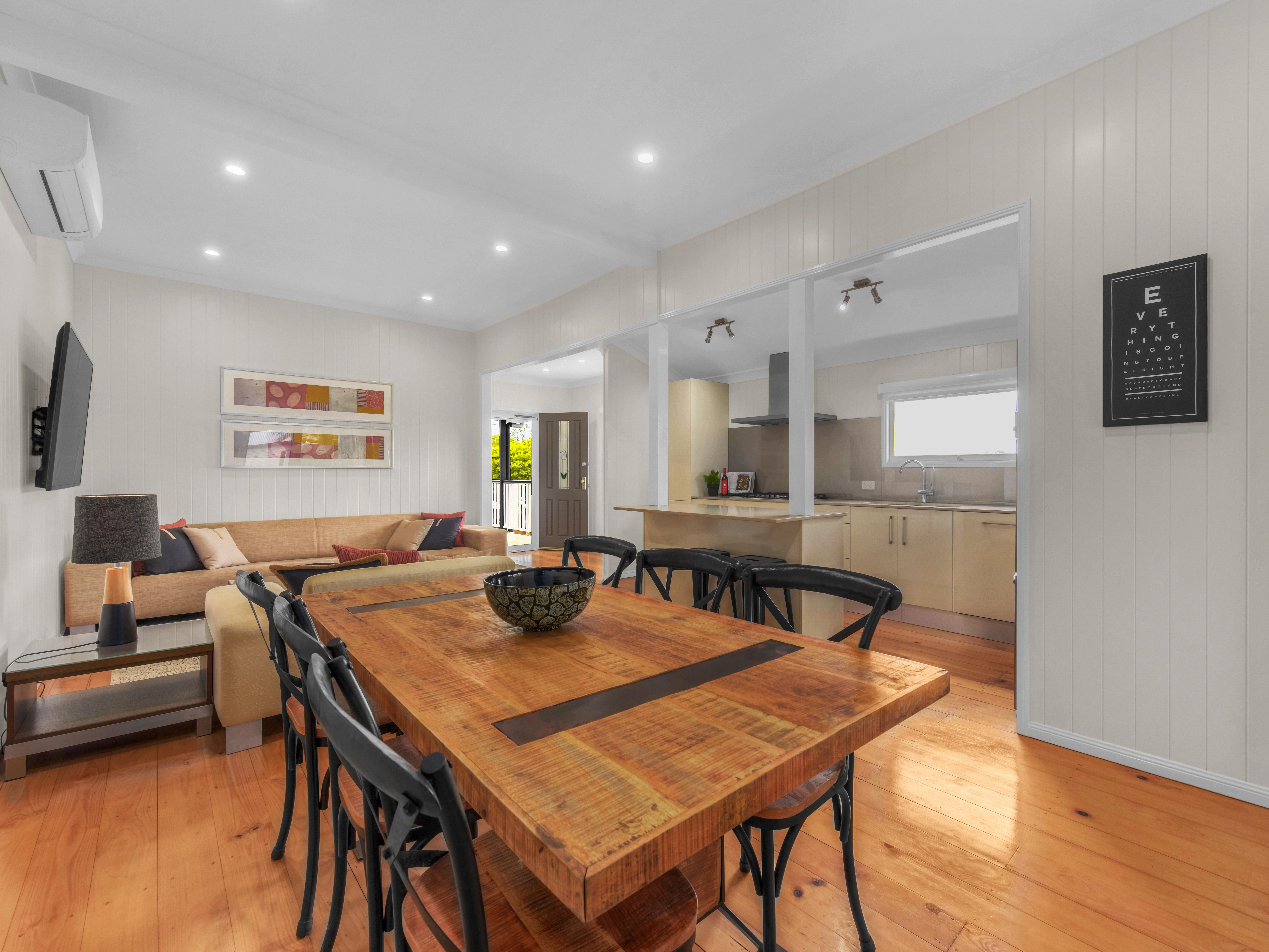 27 City View Road, Camp Hill, QLD 4152