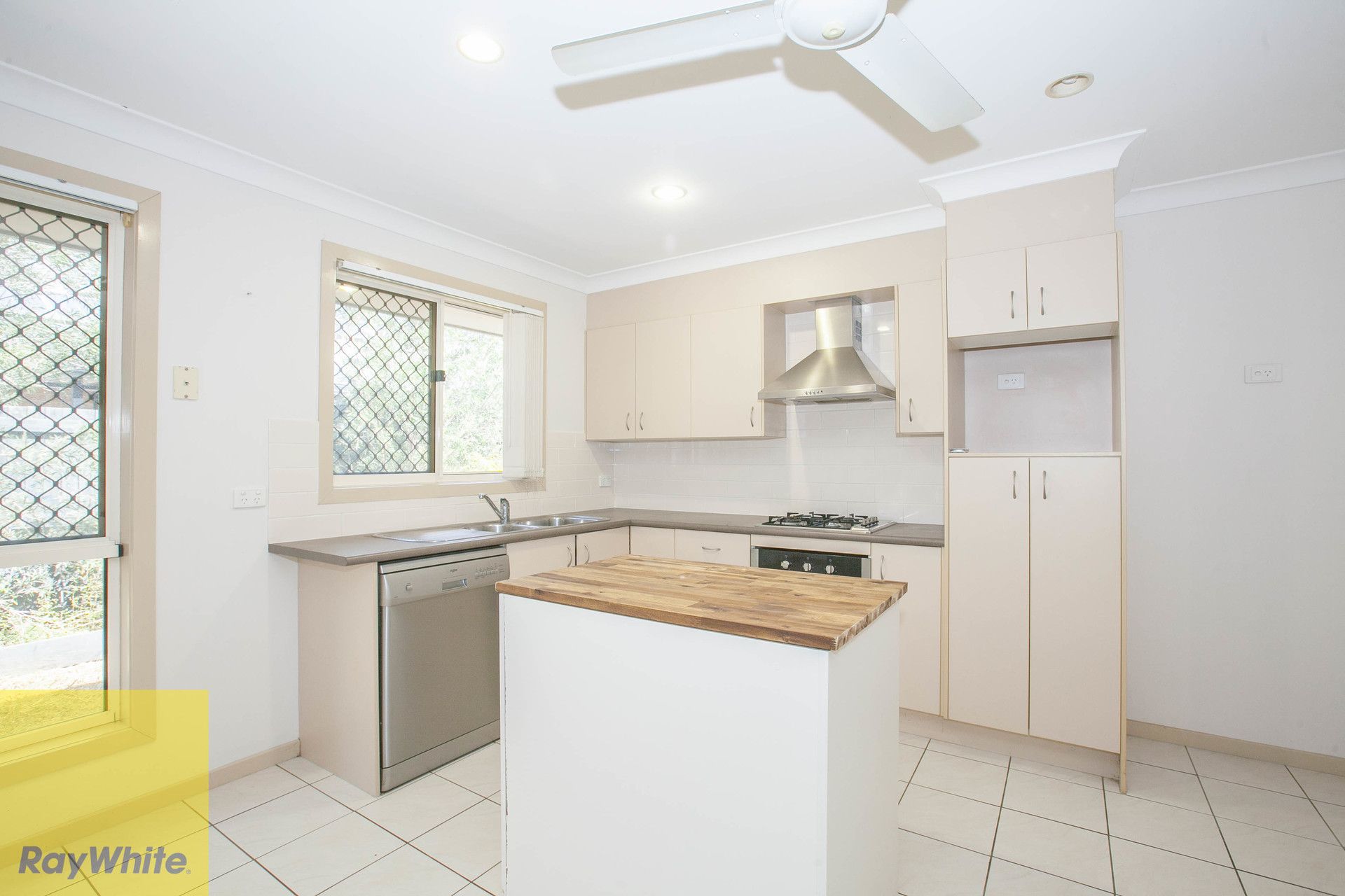 13 Leichhardt Street, Coomera, QLD 4209
