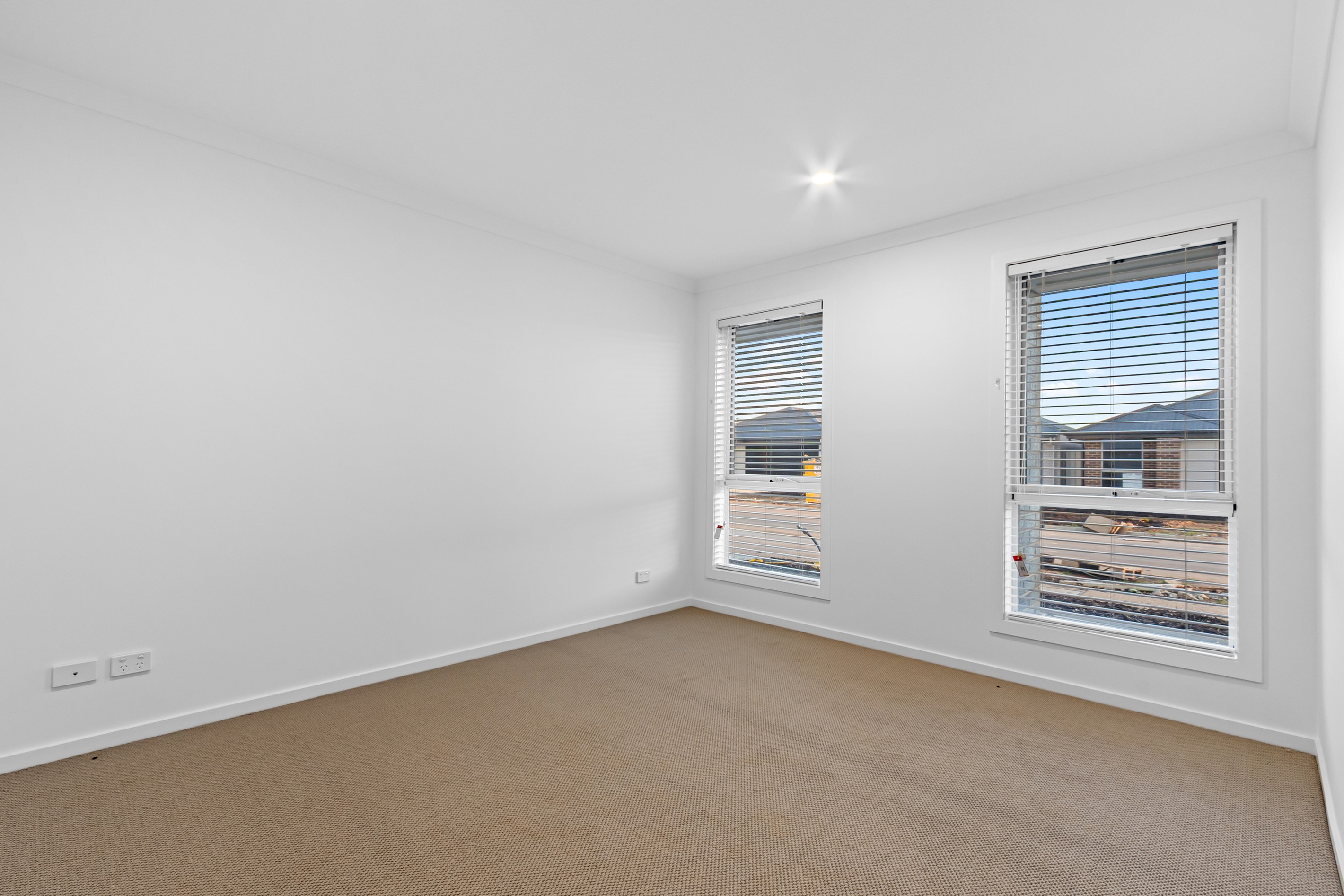 8 Young Court, Munno Para West, SA 5115