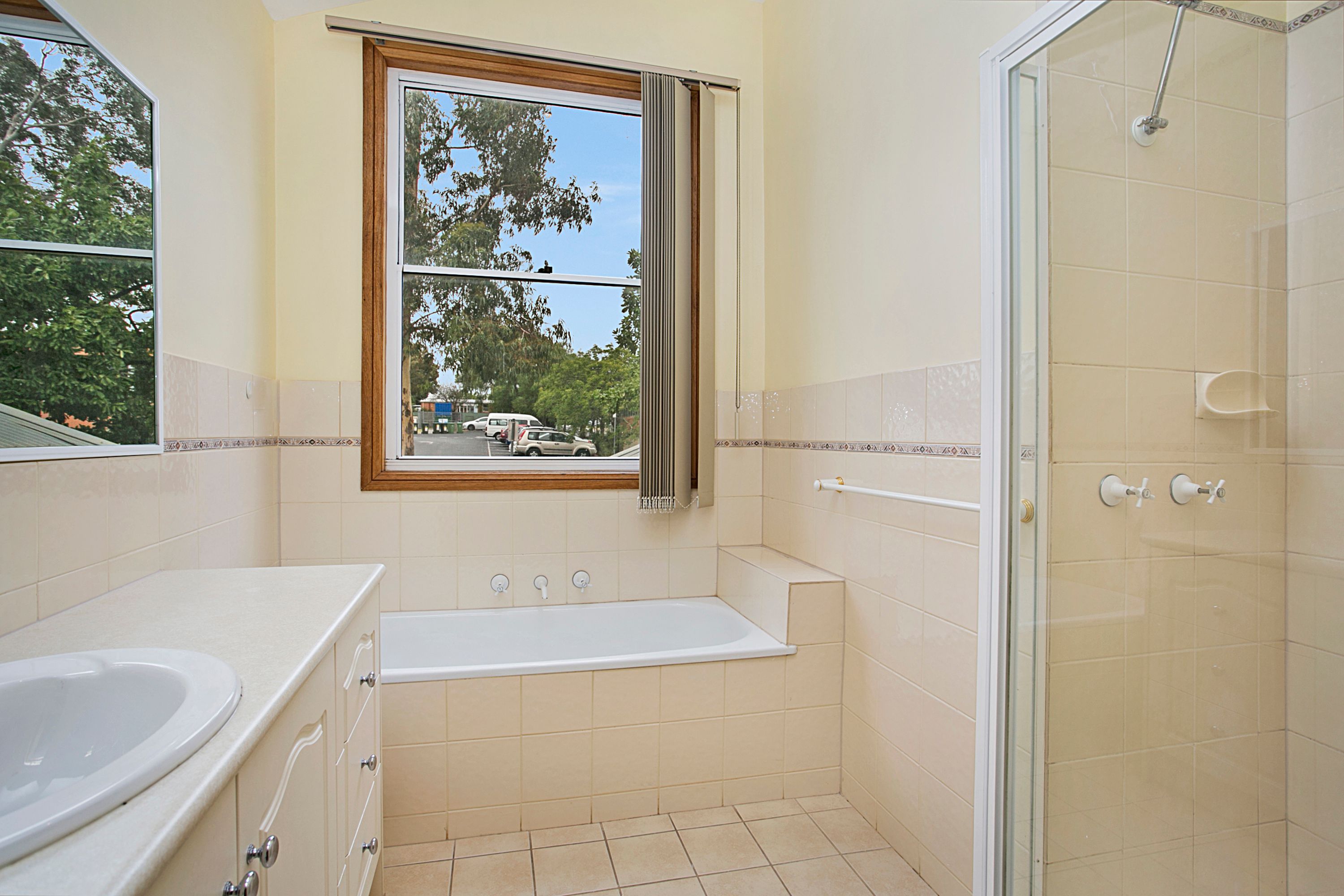 11 Sunbrook Court — photo 7 of 8