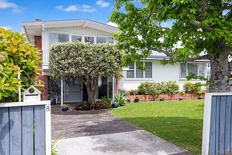 8 Drake Street, Howick, Manukau City