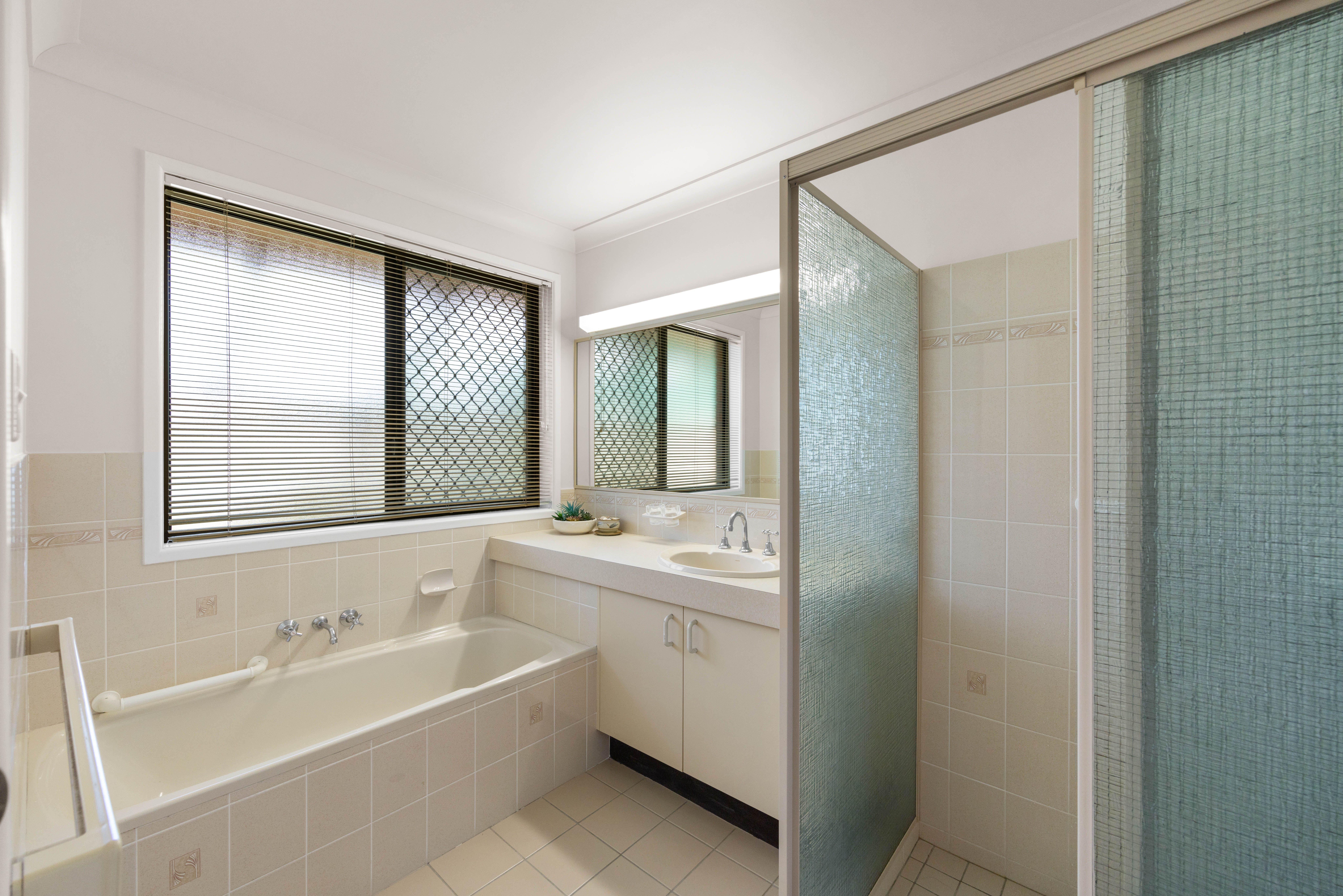 2 Onslow Street — photo 18 of 20