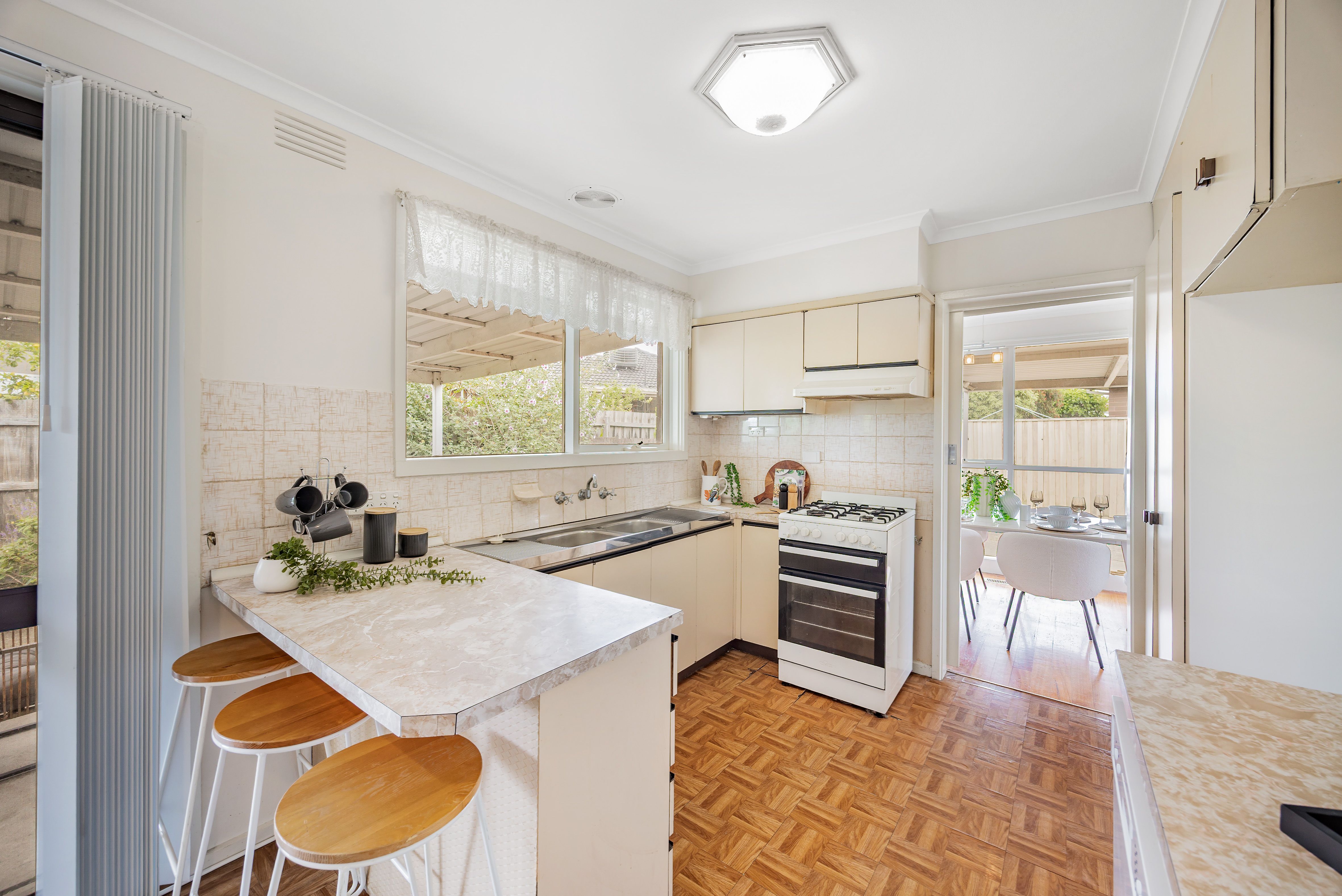 3 Sylvia Court — photo 5 of 16