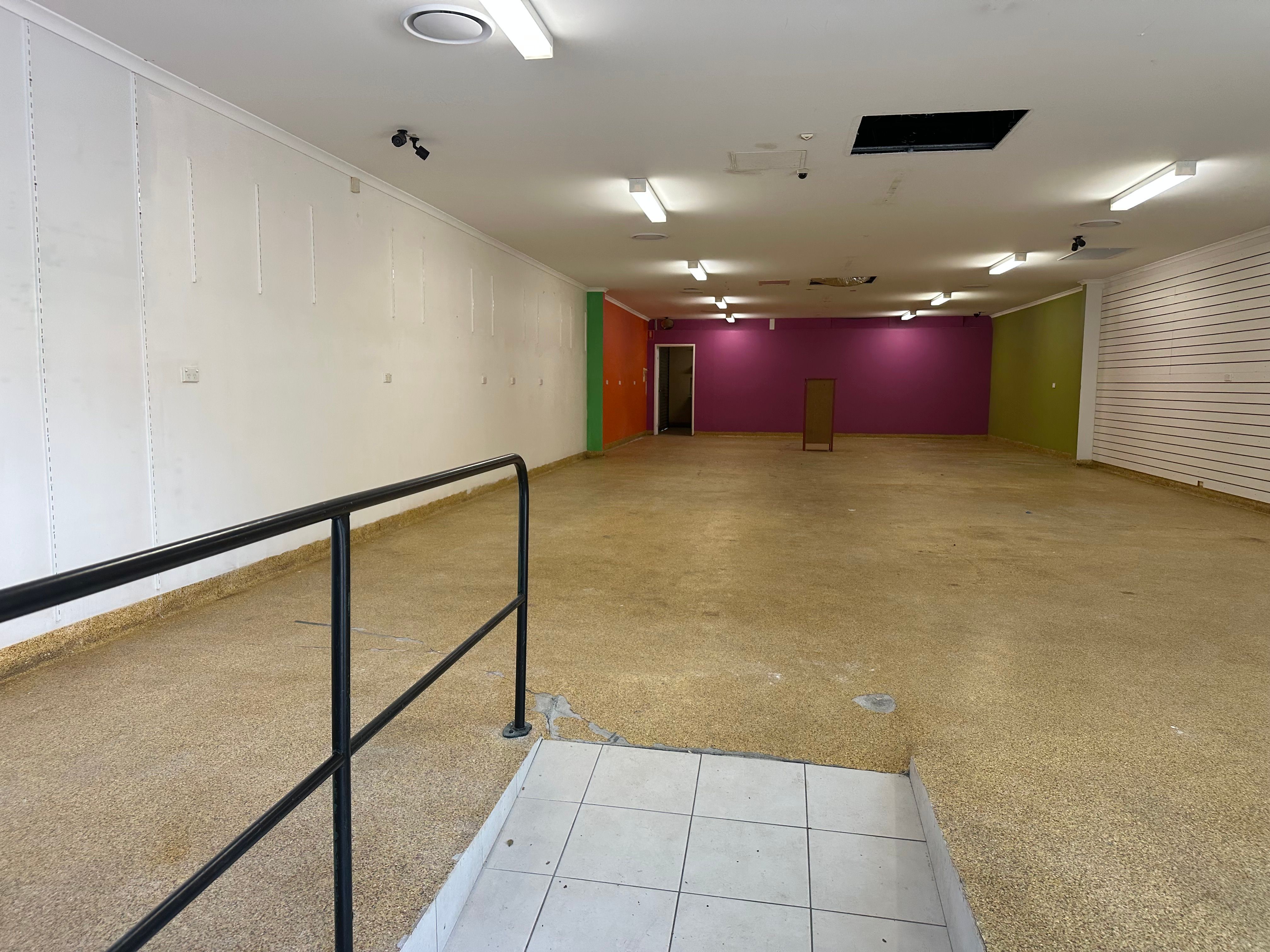 5B Young Street, Southport, QLD 4215
