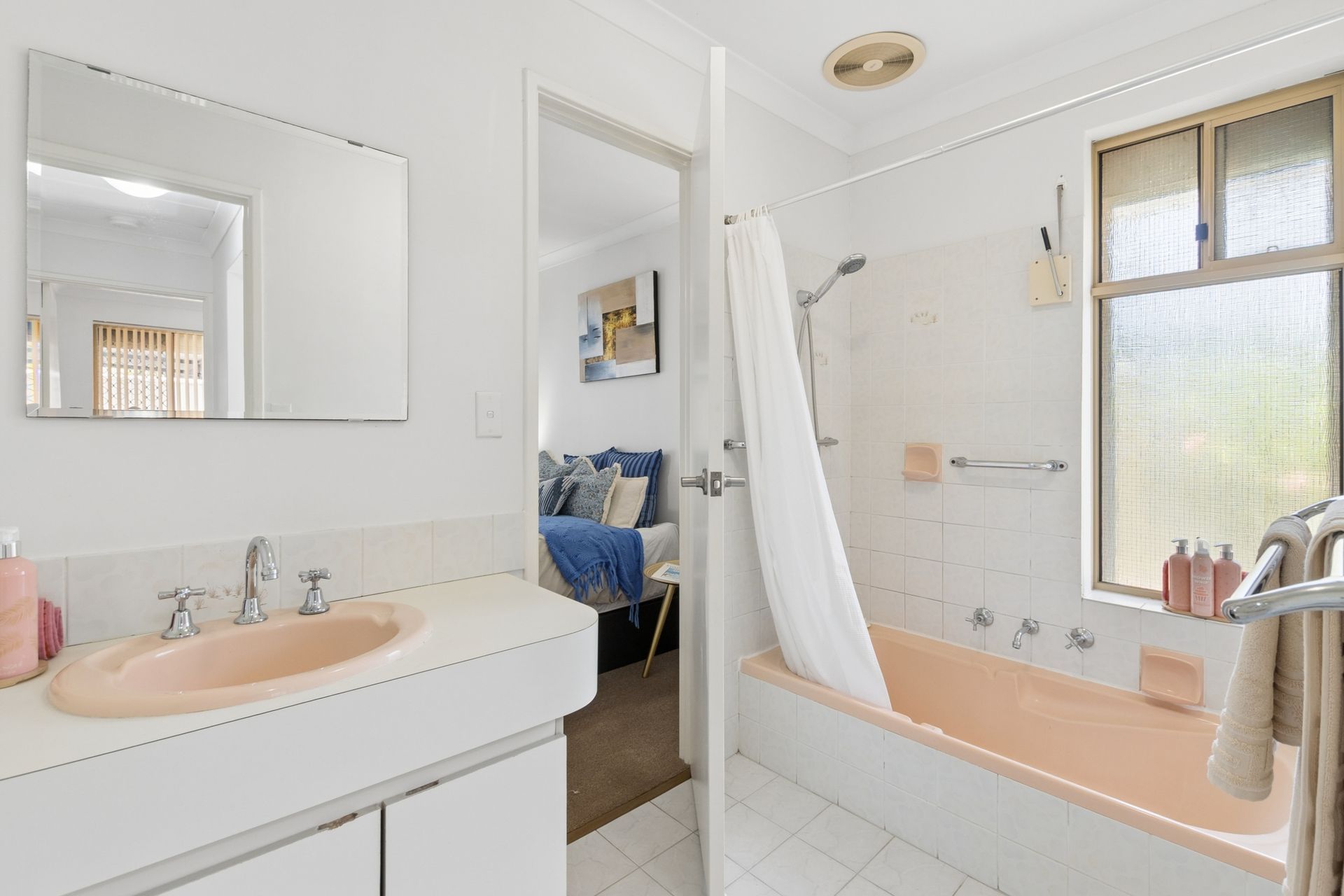 241 Belgravia Street — photo 23 of 30