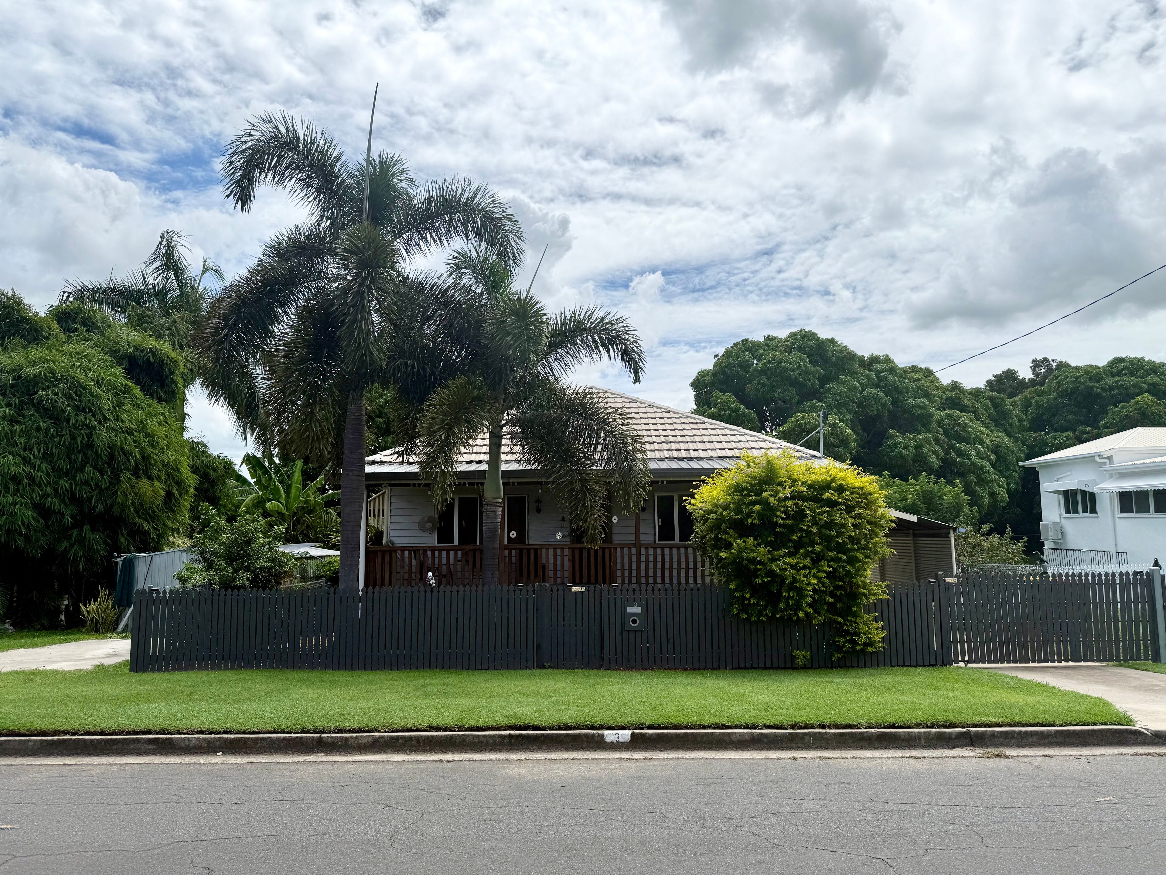 3 Hogan Street, Park Avenue QLD 4701