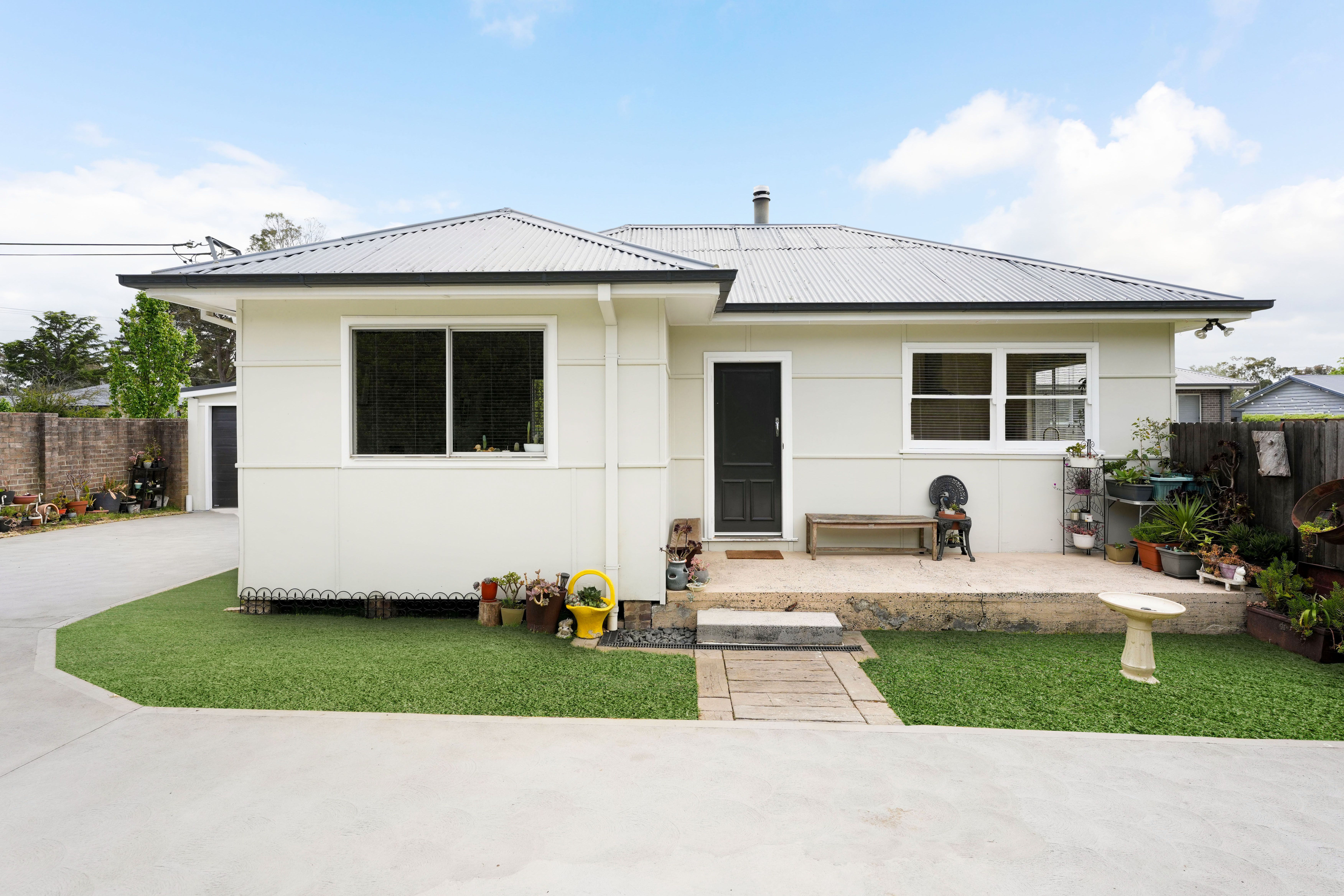 1 Mandemar Street, Welby NSW 2575