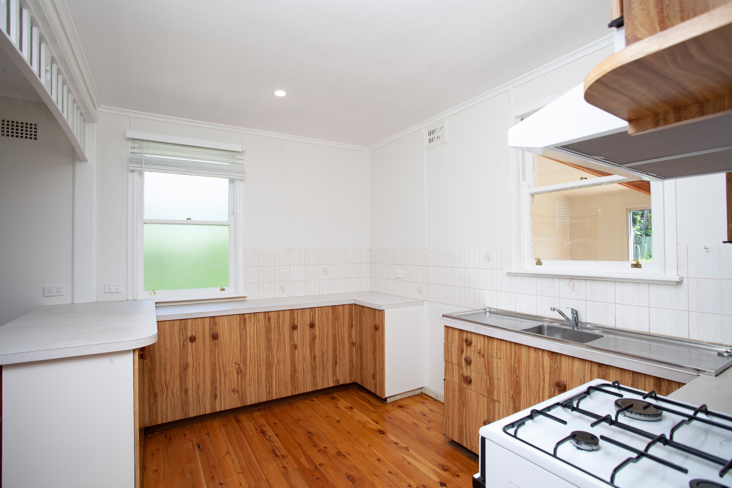 10 Walters Street, Warilla, NSW 2528