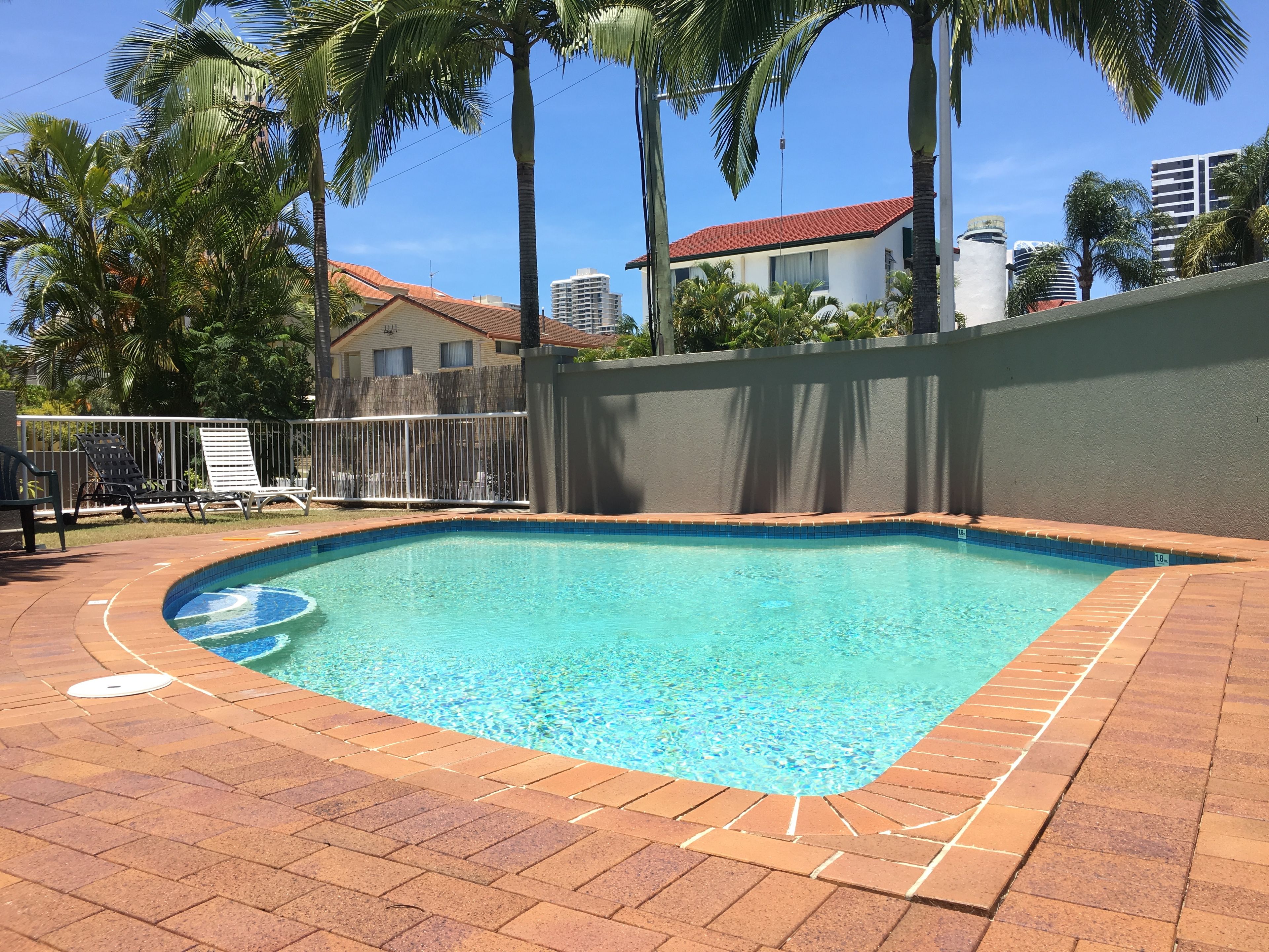 2/2761 Gold Coast Highway, Broadbeach, QLD 4218