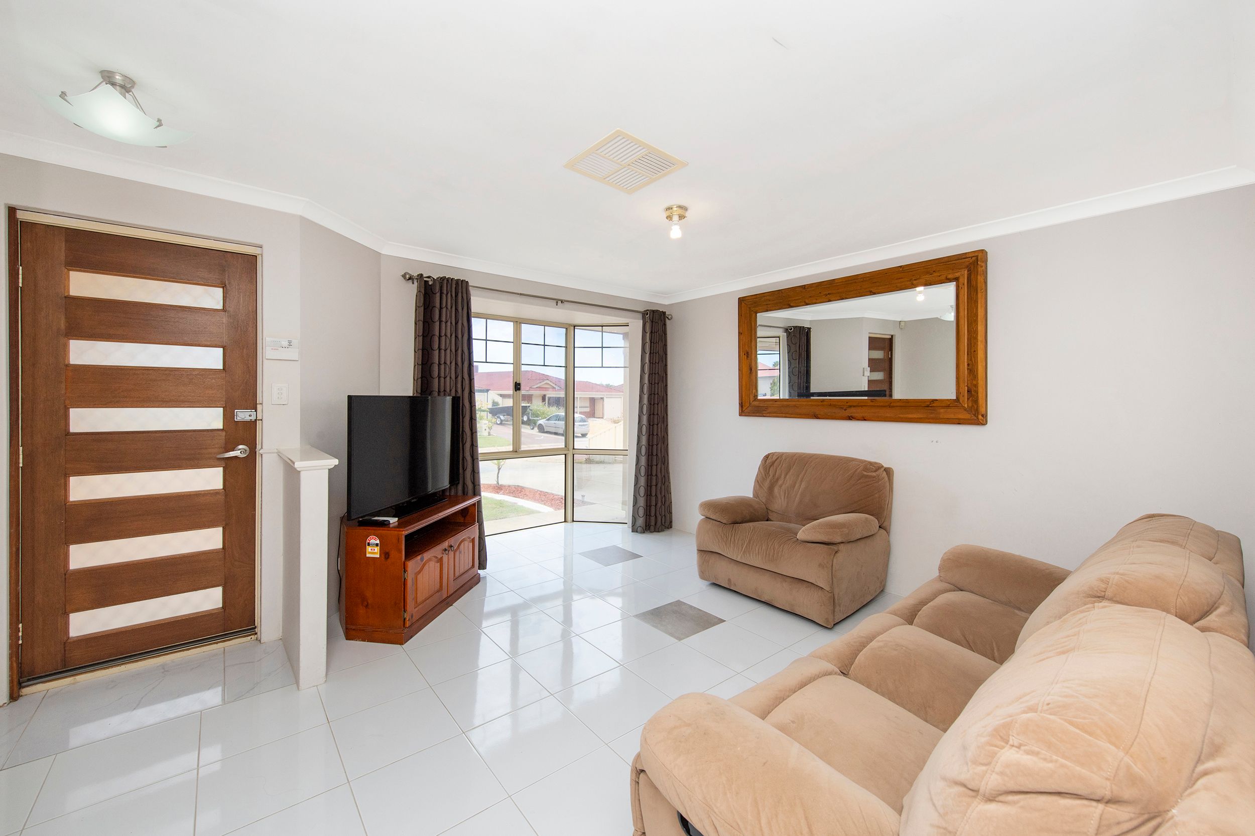 21 Hillcrest Court, Port Kennedy, WA 6172