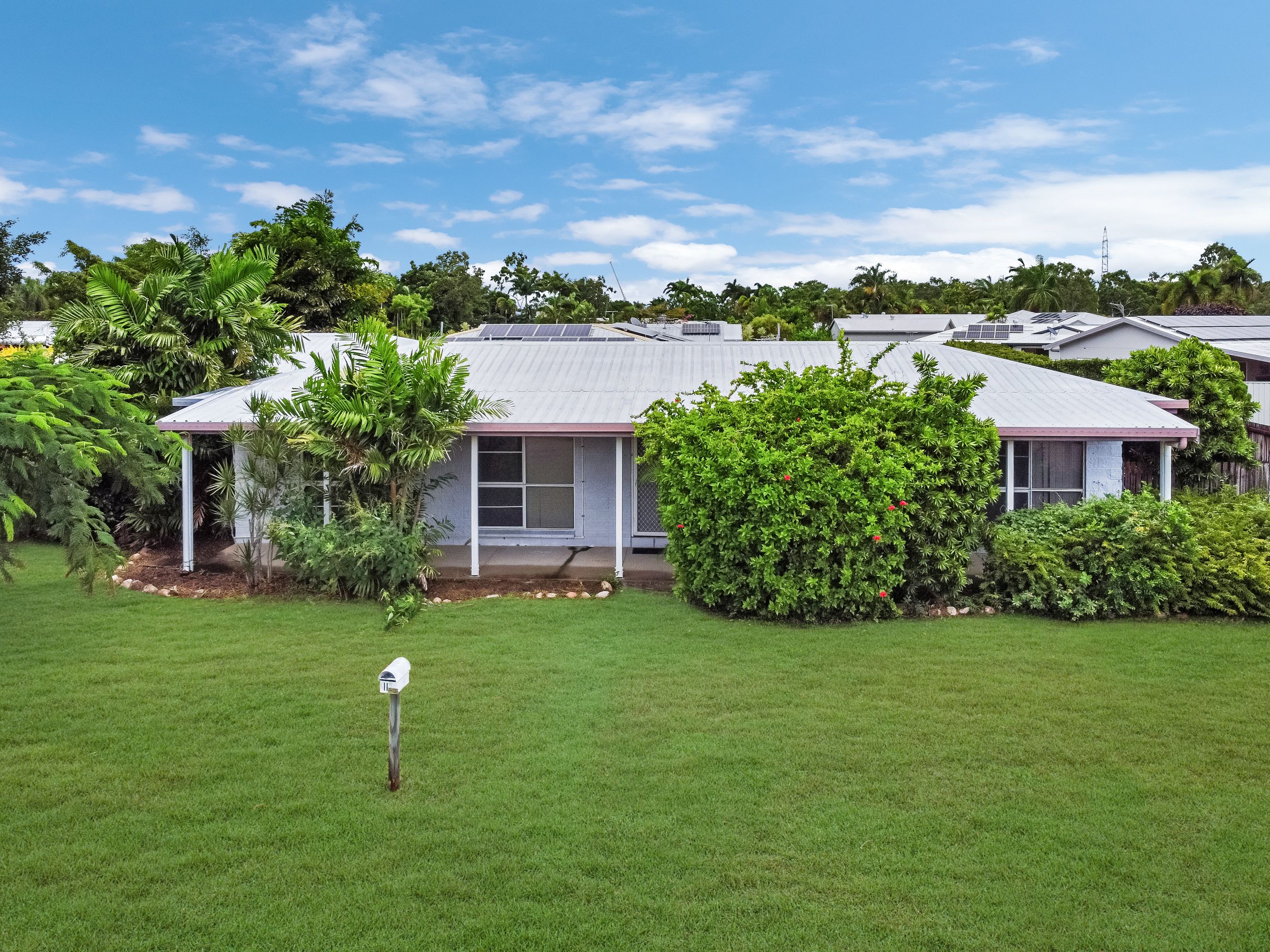 11 Cobham Crescent, Kirwan QLD 4817
