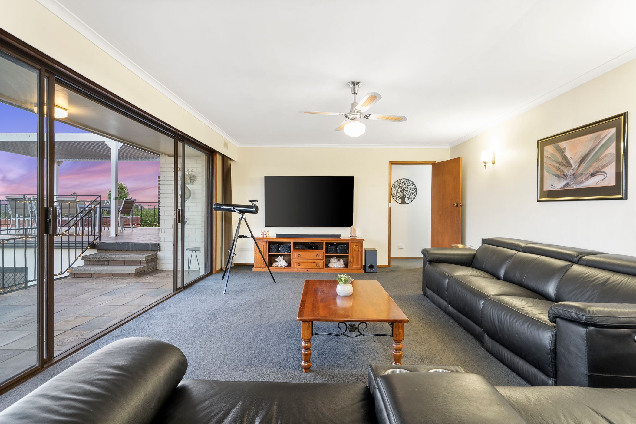 37 Tulloh Street — photo 9 of 18