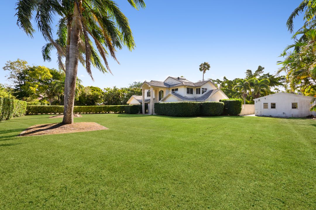 9 Gwydir Court — photo from Ray White Broadbeach