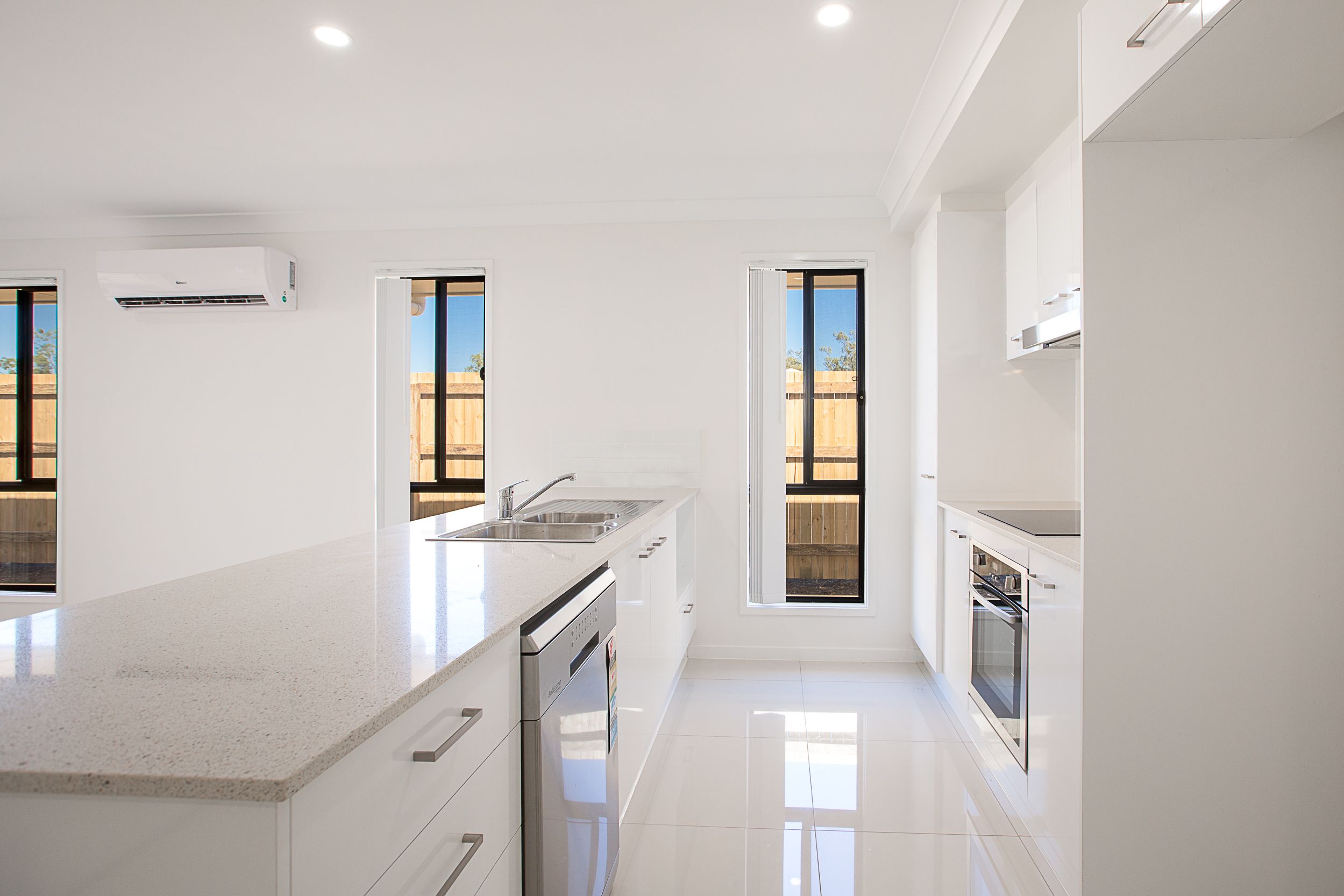 1/13 Baird Circuit, Redbank Plains, QLD 4301